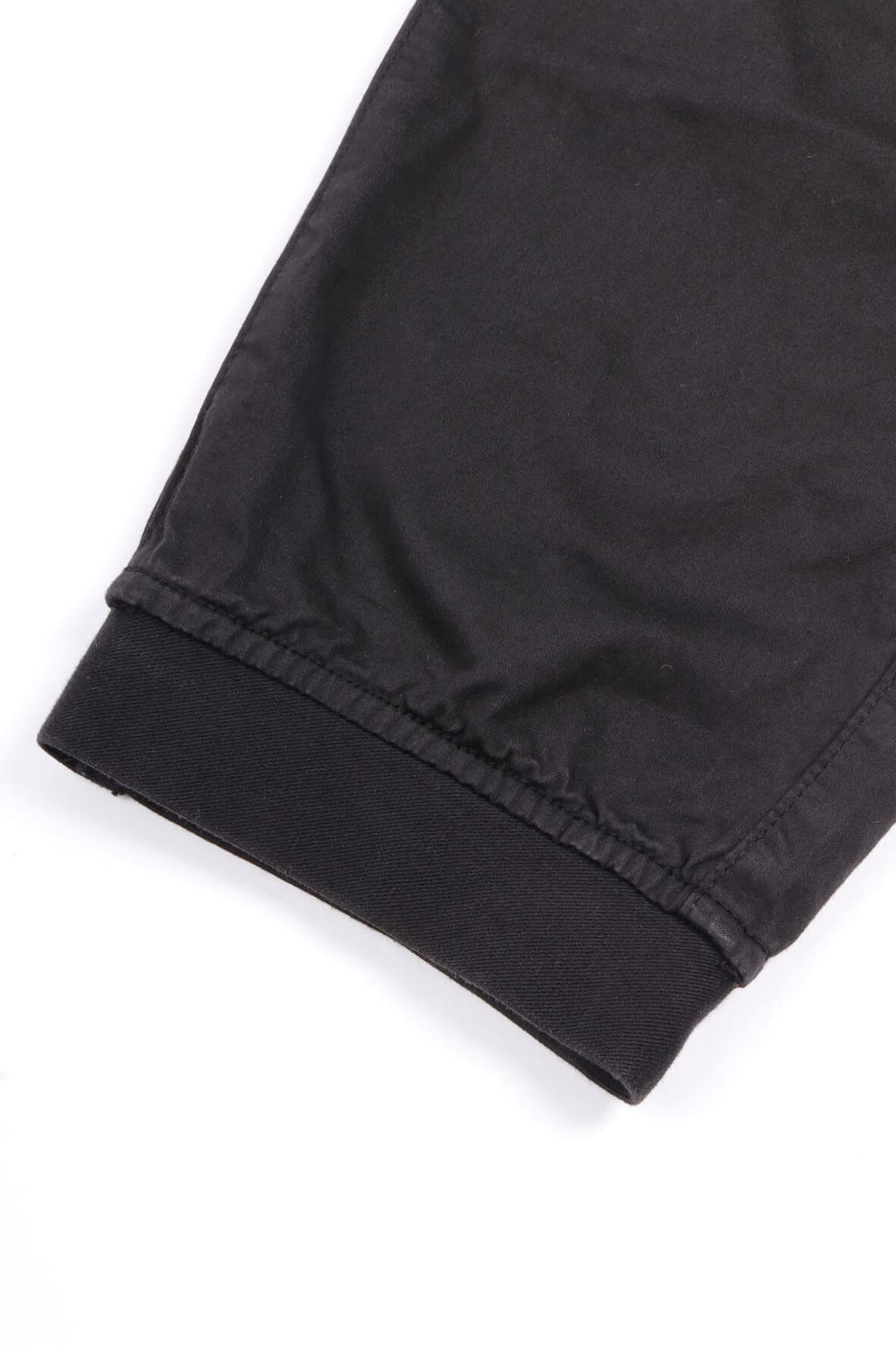 811531314 a0029 - black