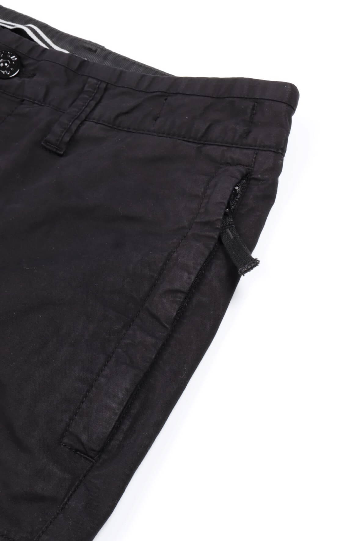 3100304 s0010 v0029 - black