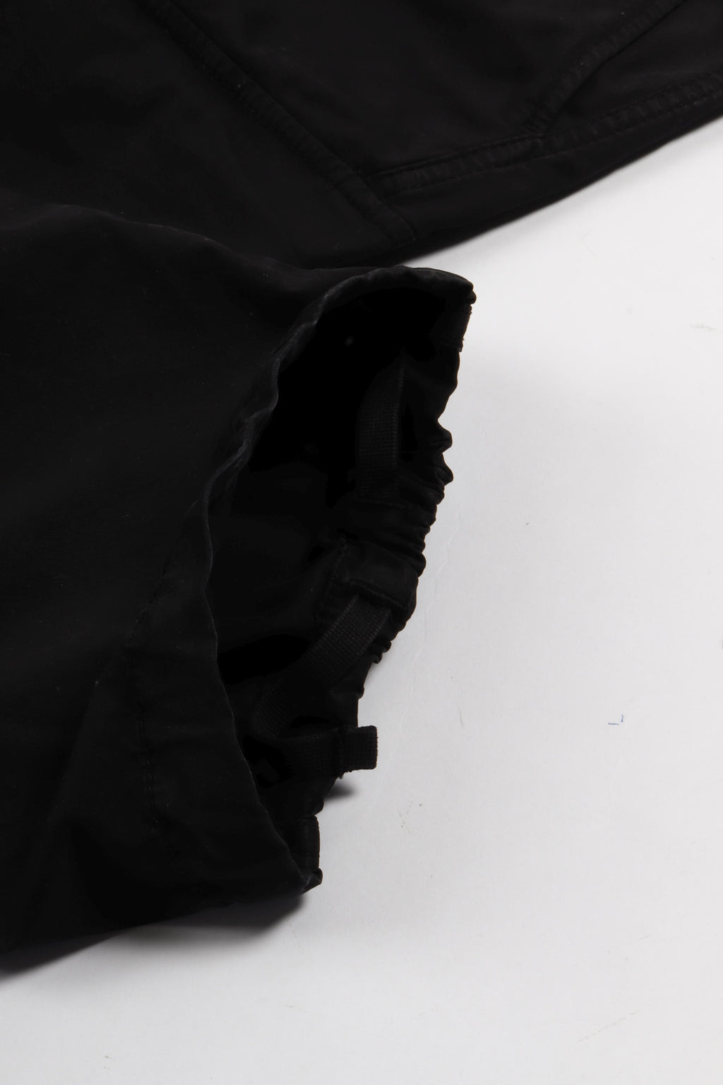 3100003 s0a10 v0029 black