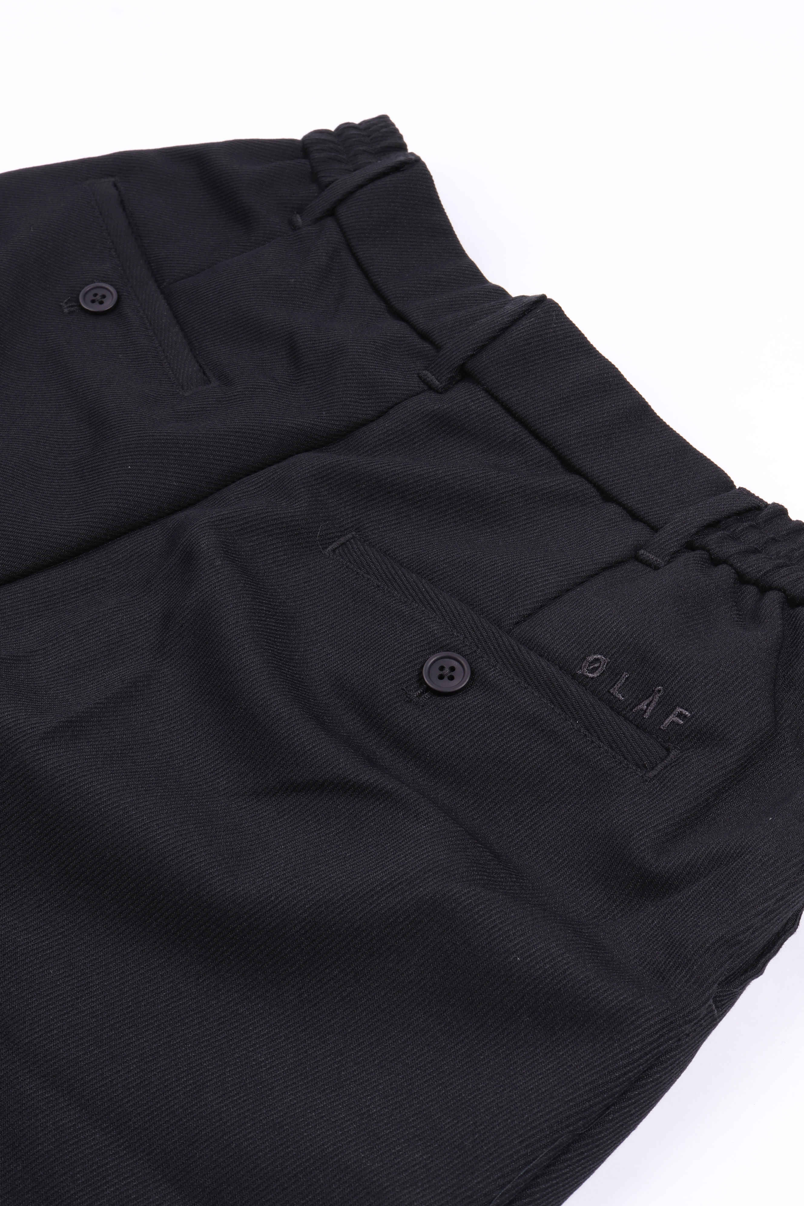 Regular t pleated charcoal