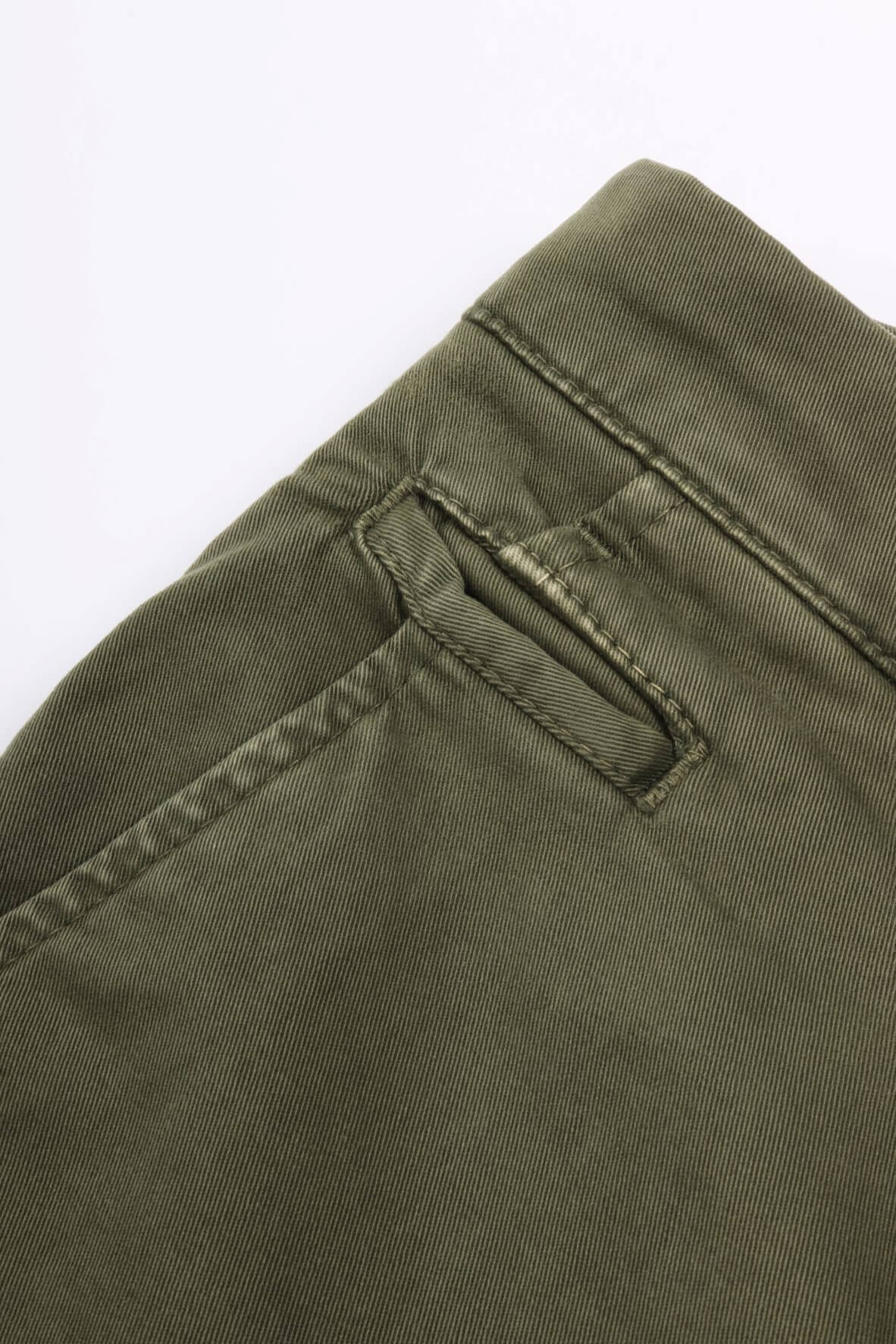 Bobby - slim fit r41