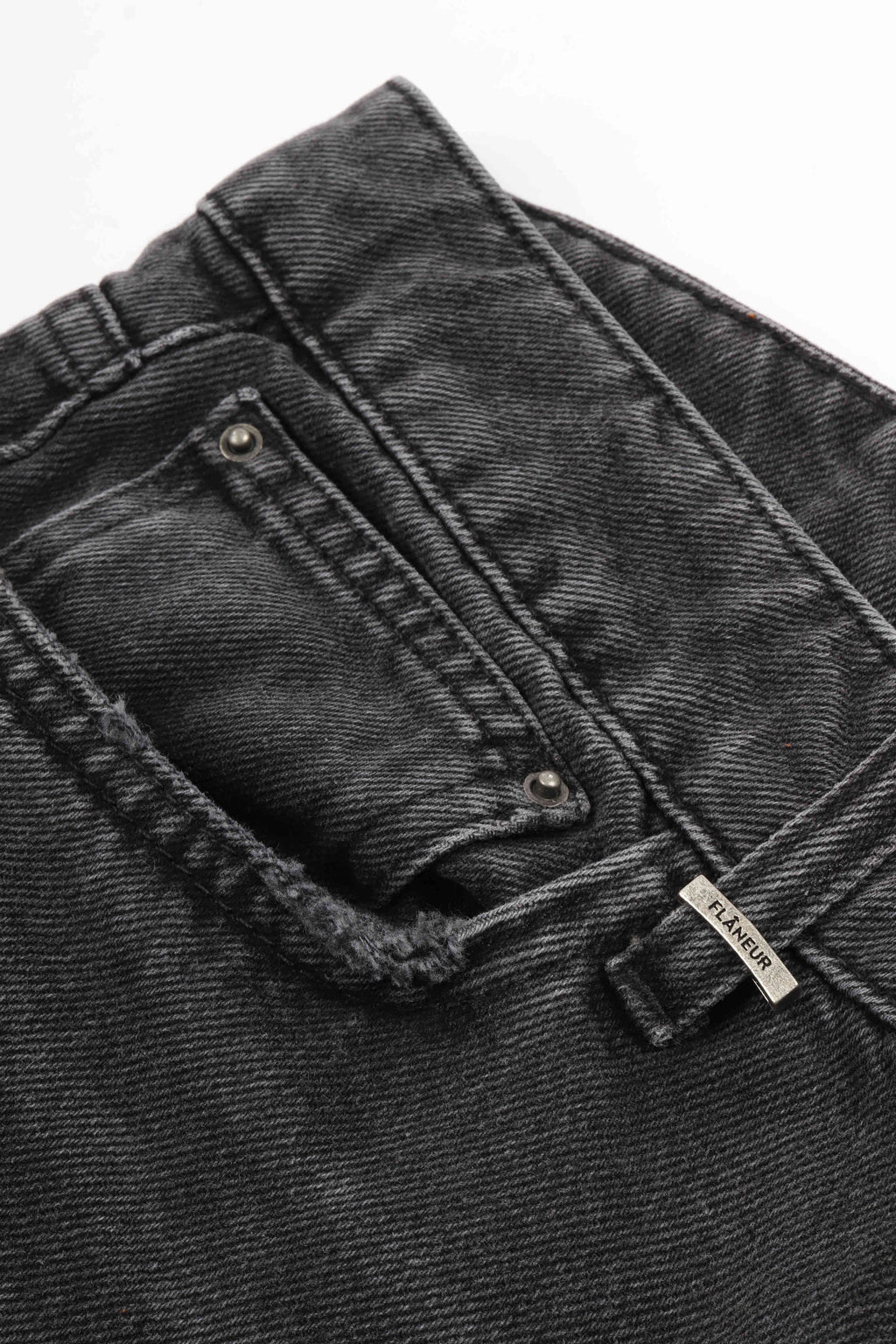 Straight jeans 11