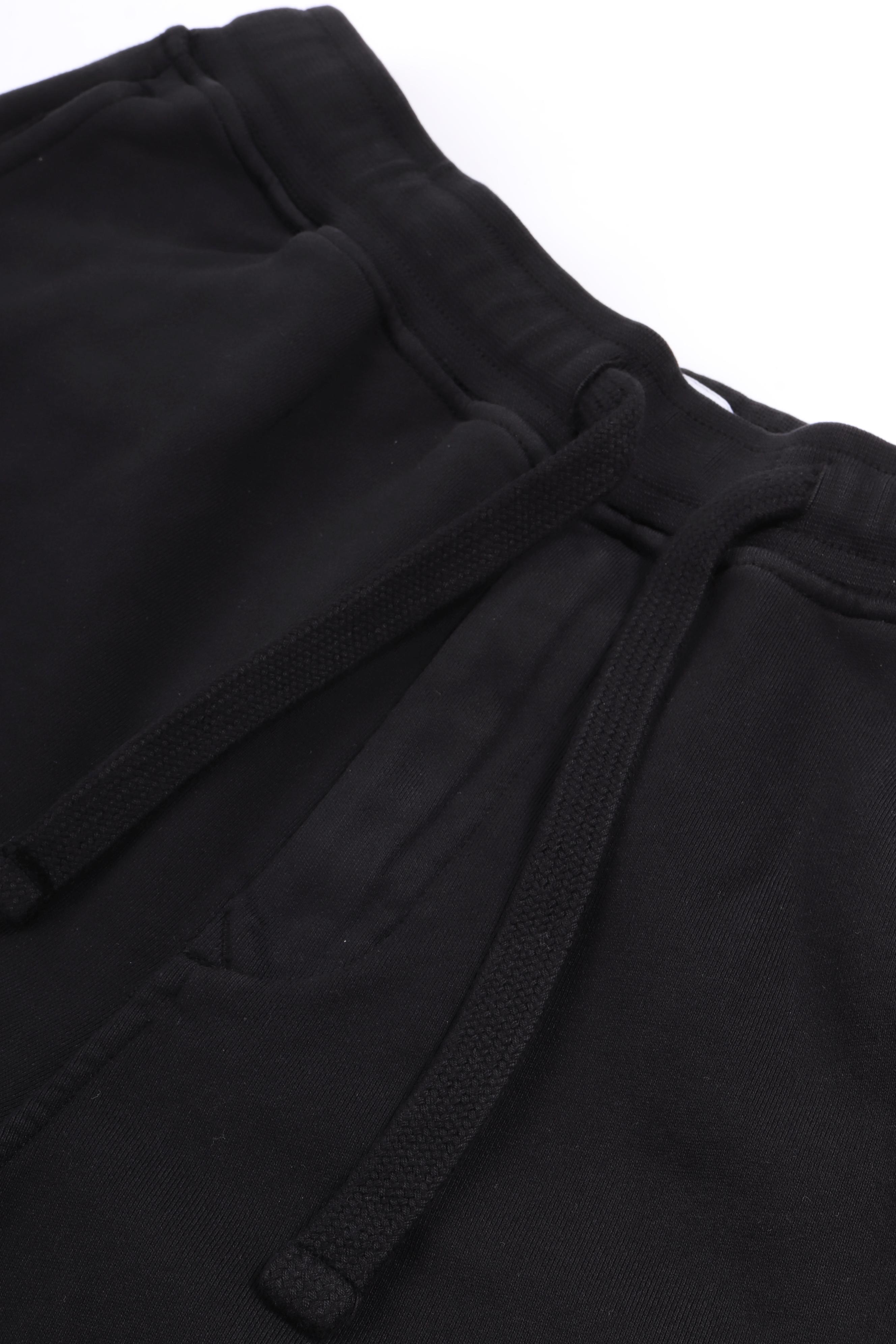 6200011 s0051 v0029 - black