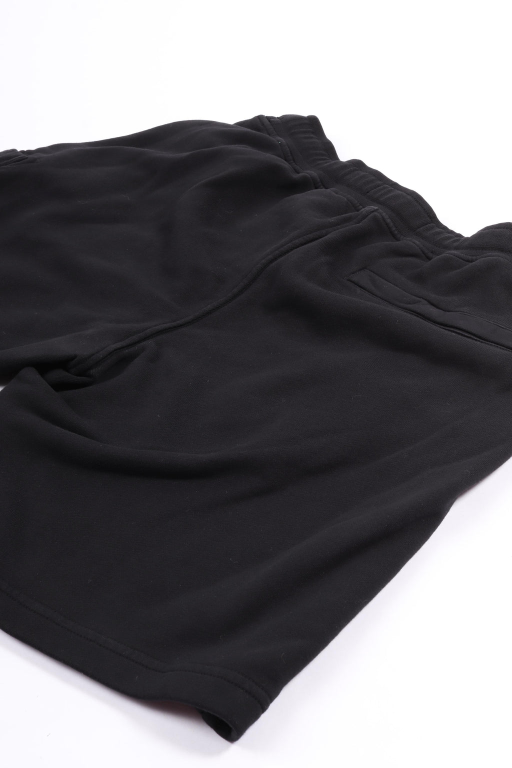 6200011 s0051 v0029 - black
