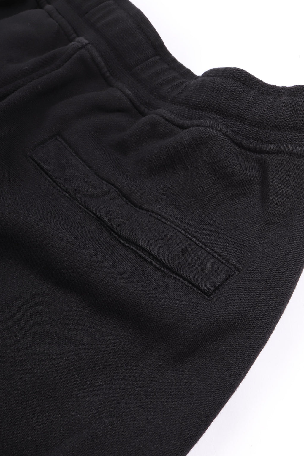 6200011 s0051 v0029 - black