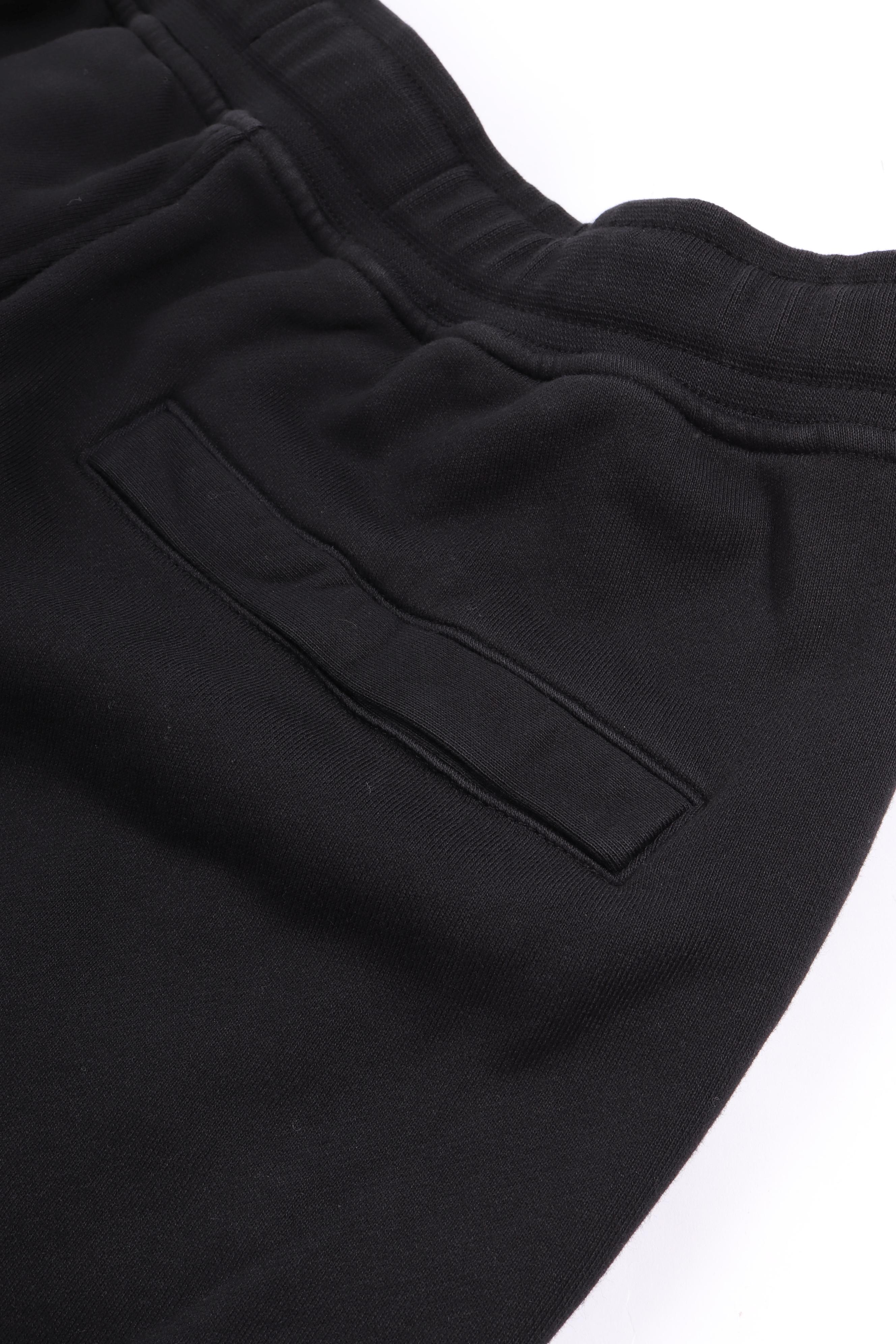 6200011 s0051 v0029 - black