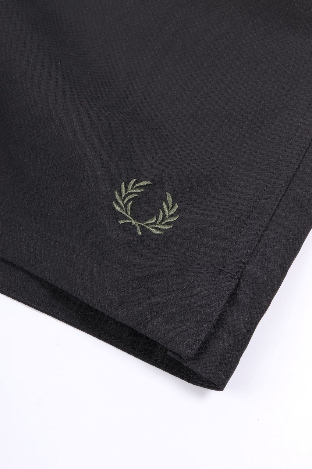 S2303 102 - black