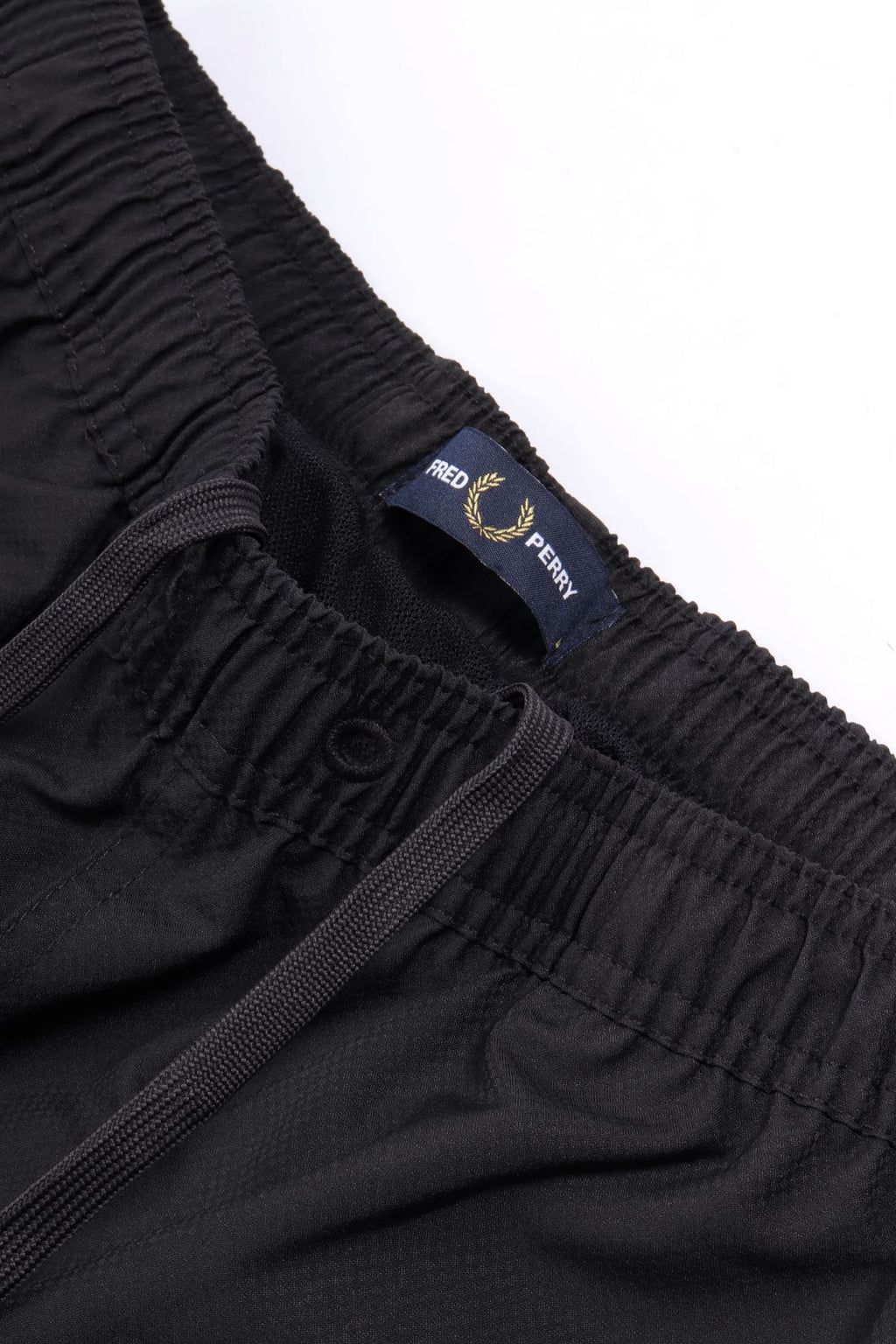 S2303 102 - black