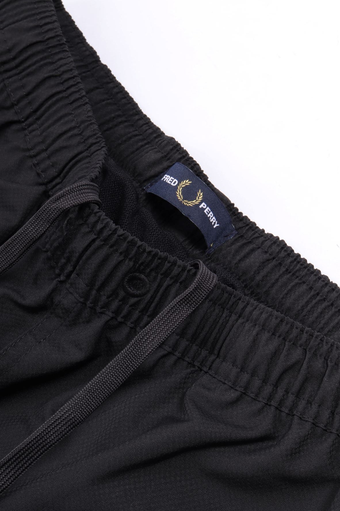S2303 102 - black
