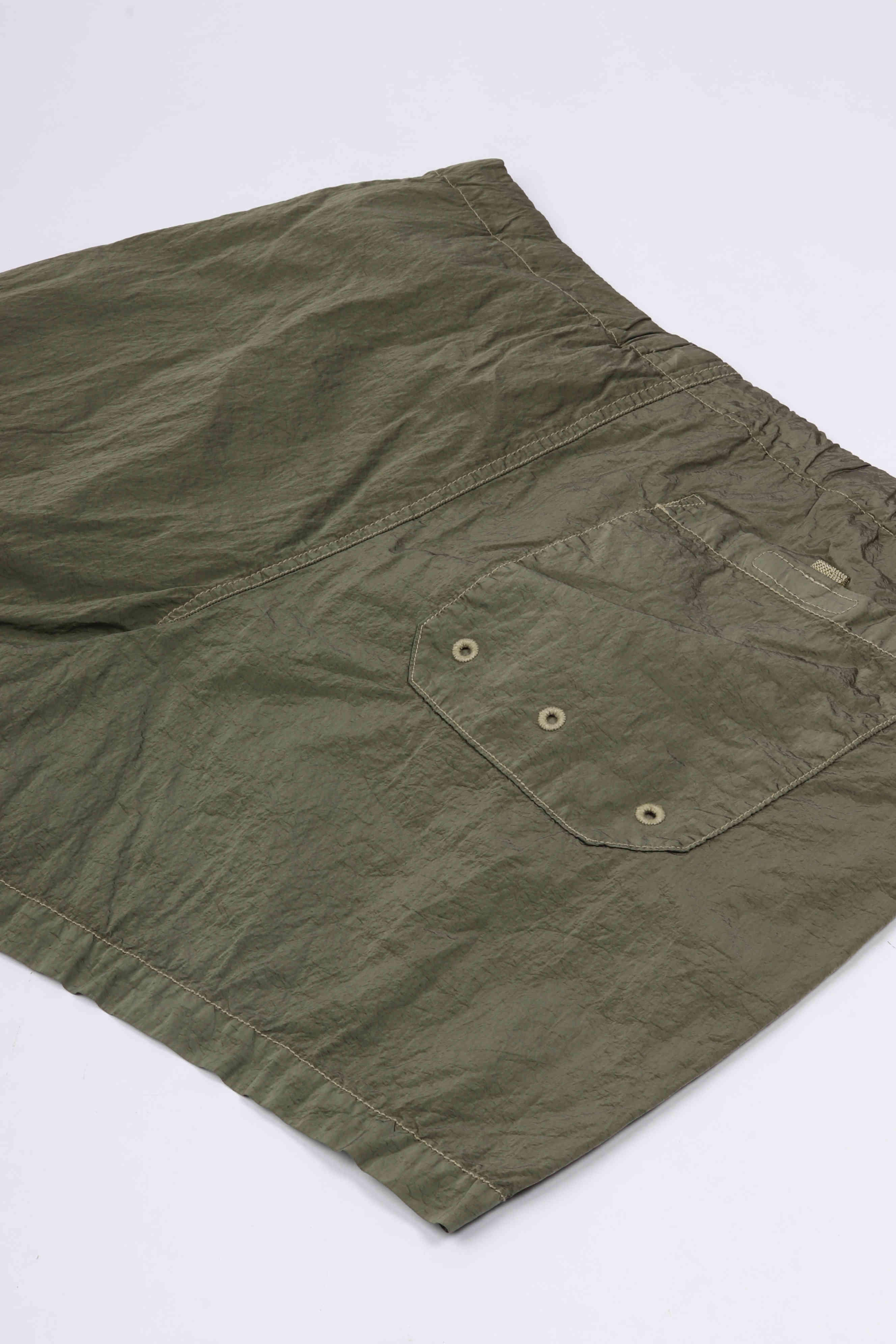 B100003 s0043 v005g - miltary