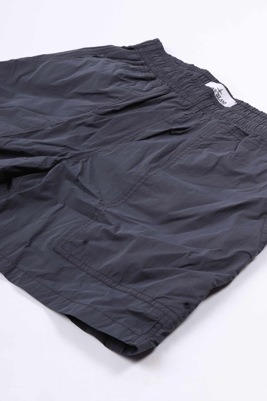 B100007 s0367 v002d - blue grey
