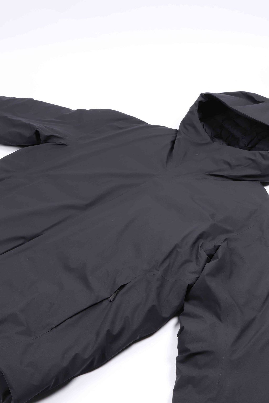 Altus down jkt black