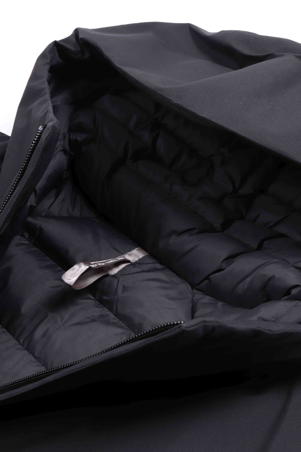 Altus down jkt black