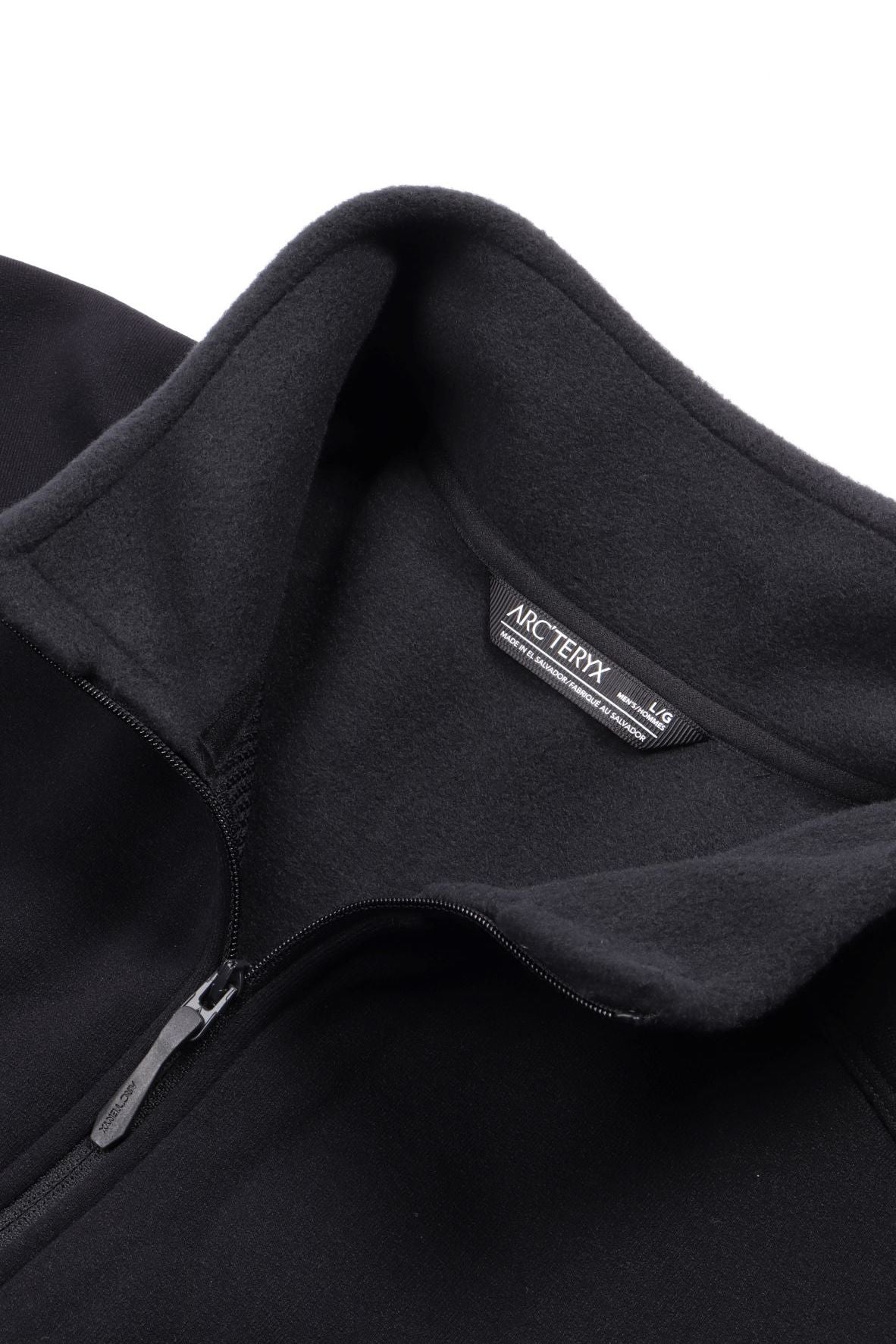 Kyanite jacket m black