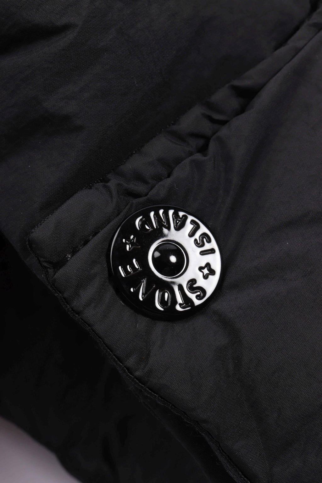 4100012 s0a23 v0029 - black