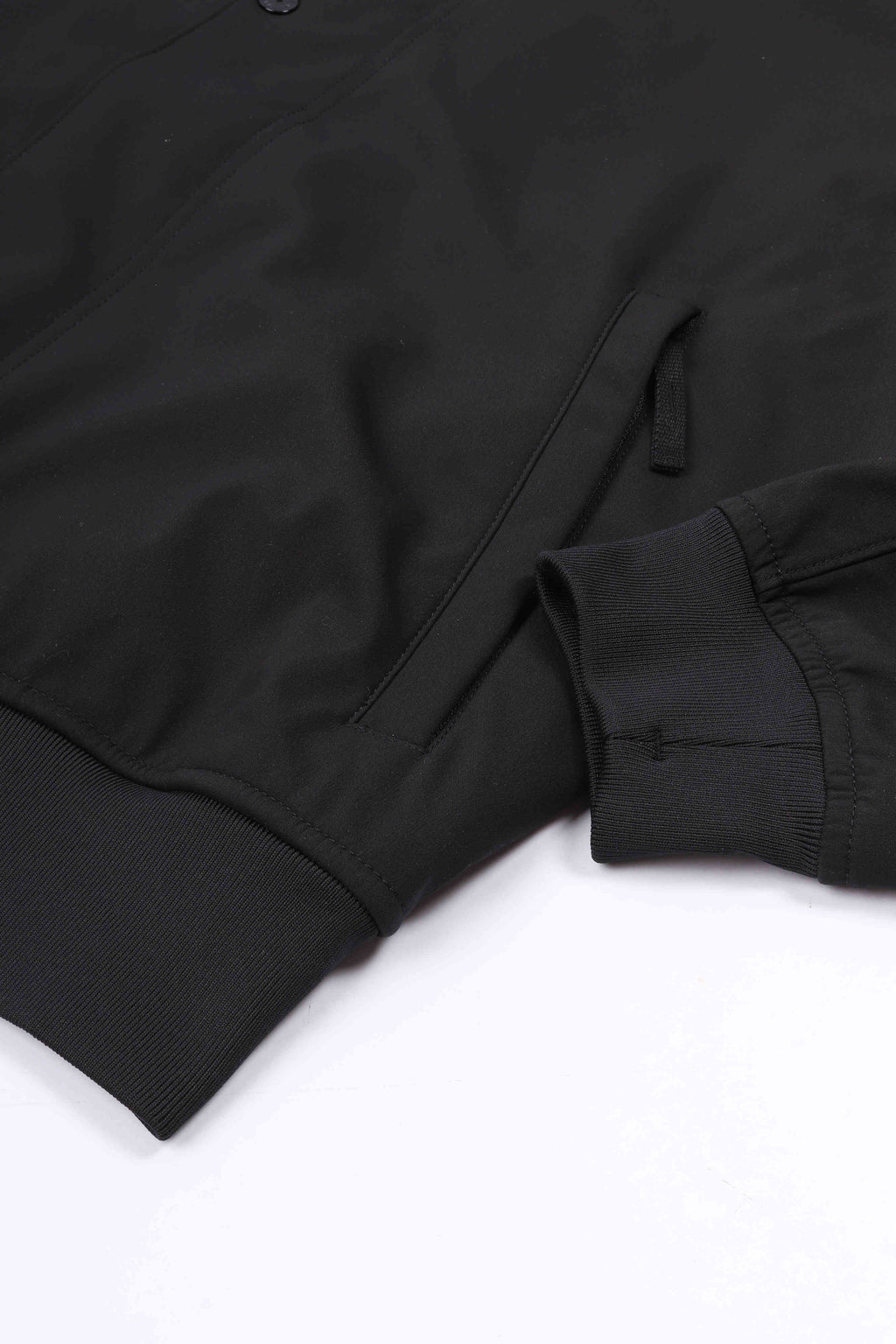 4100118 s0a22 v0029 - black