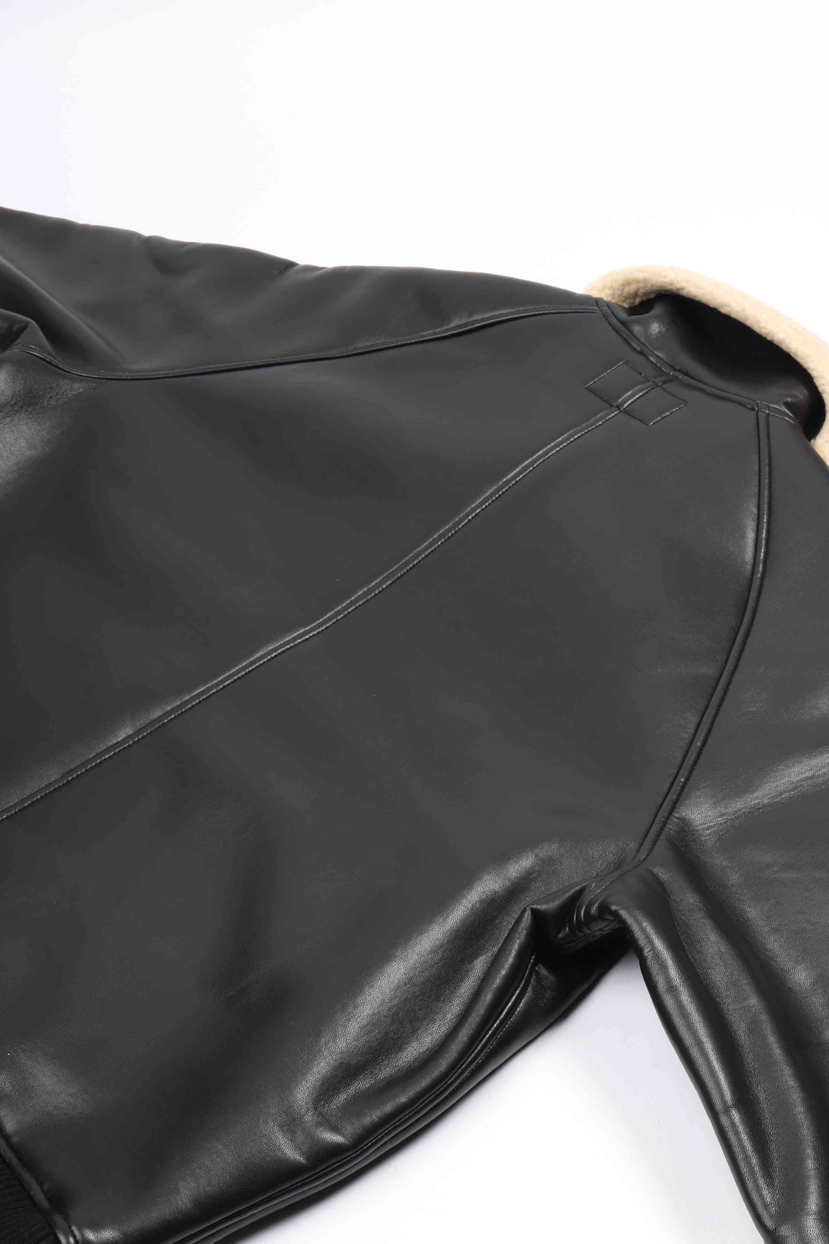 Shepton jacket black / natural