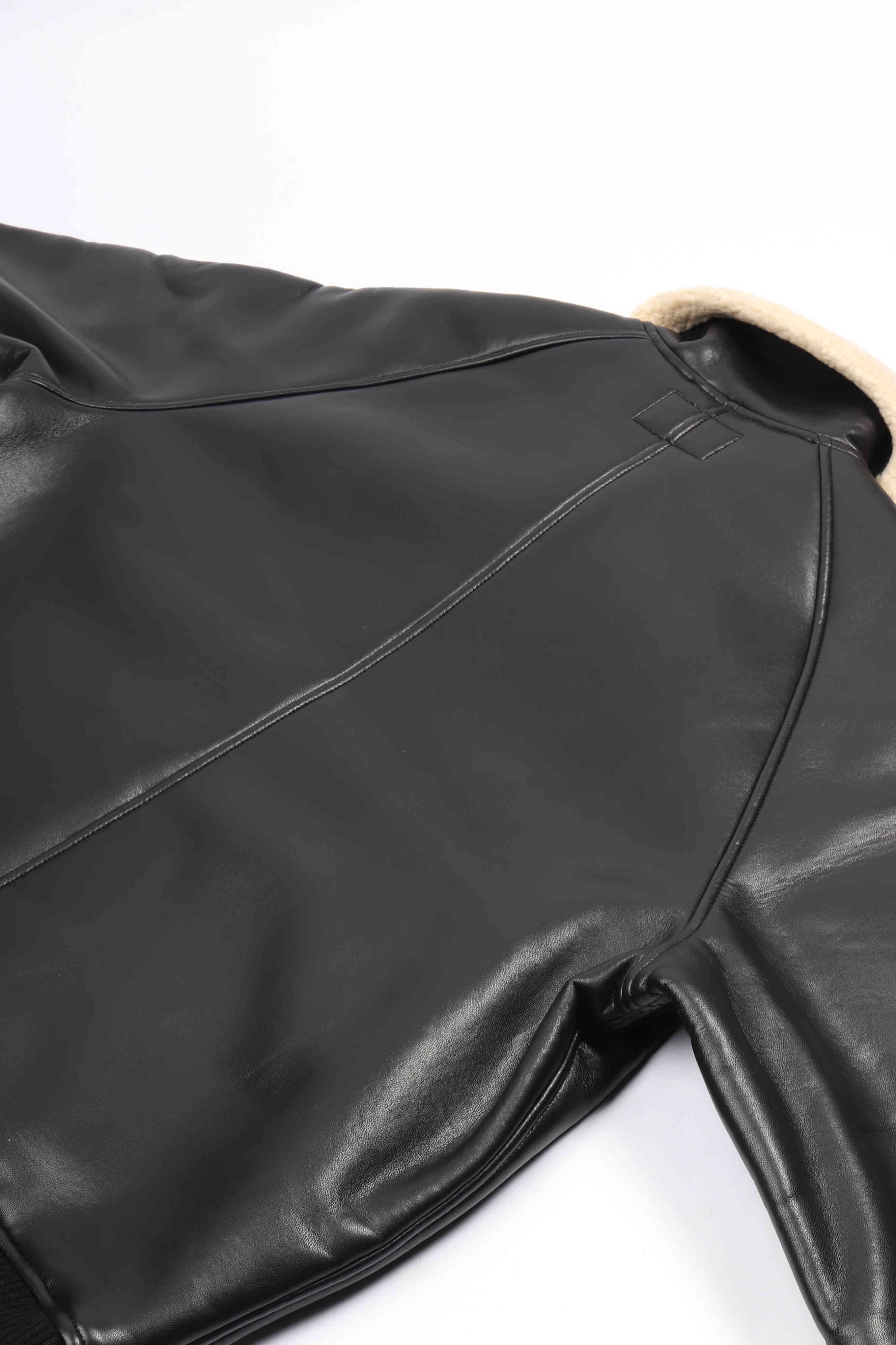 Shepton jacket black / natural
