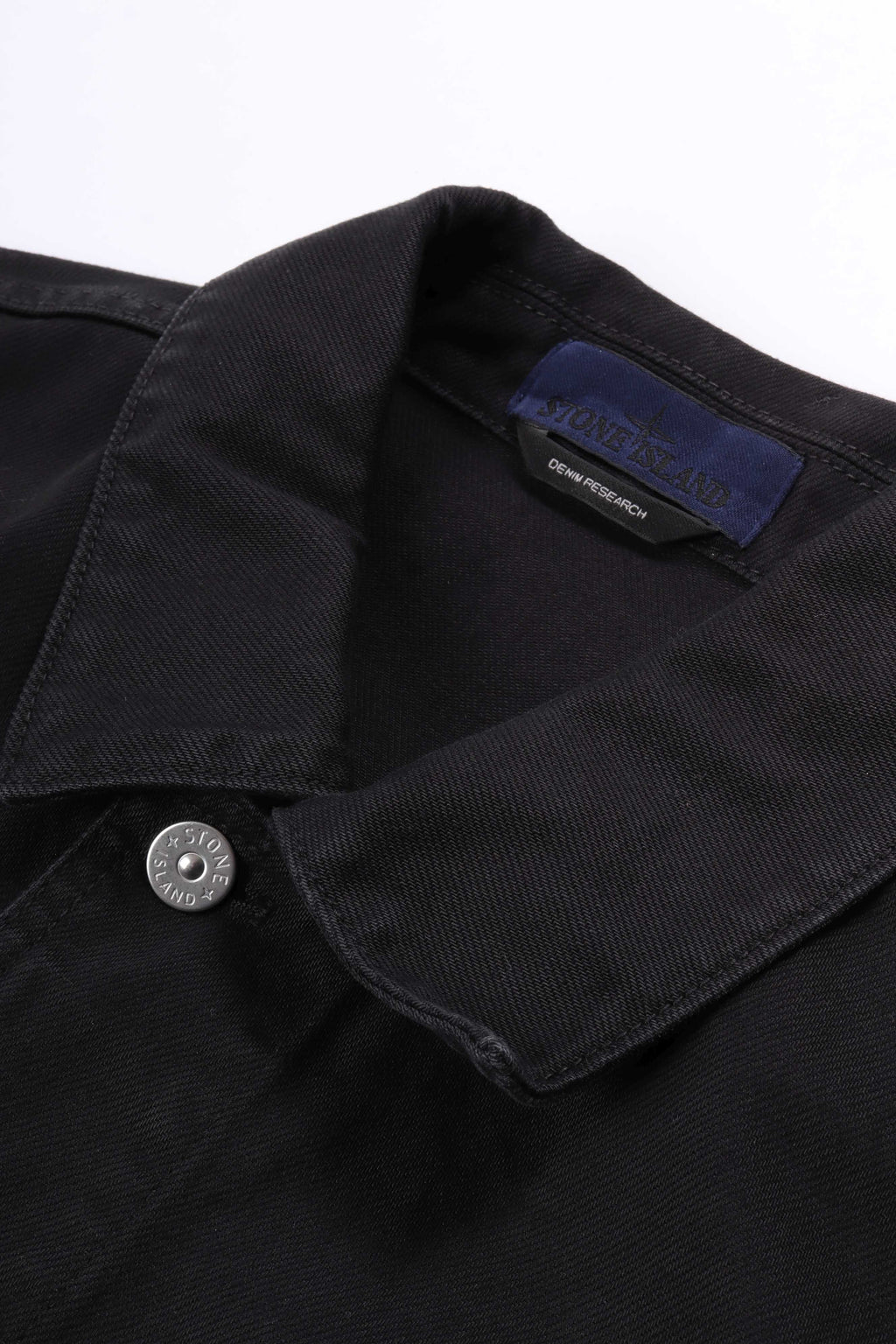4100006 s0j24 v0029 - black