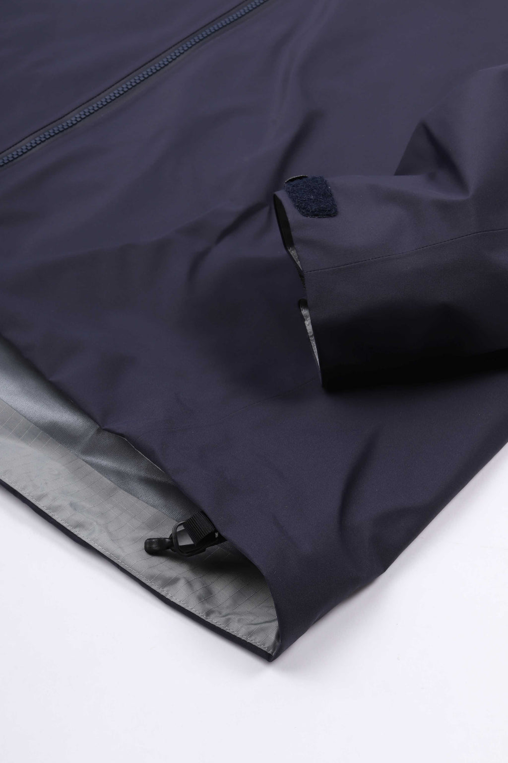 Beta jacket black sapphire