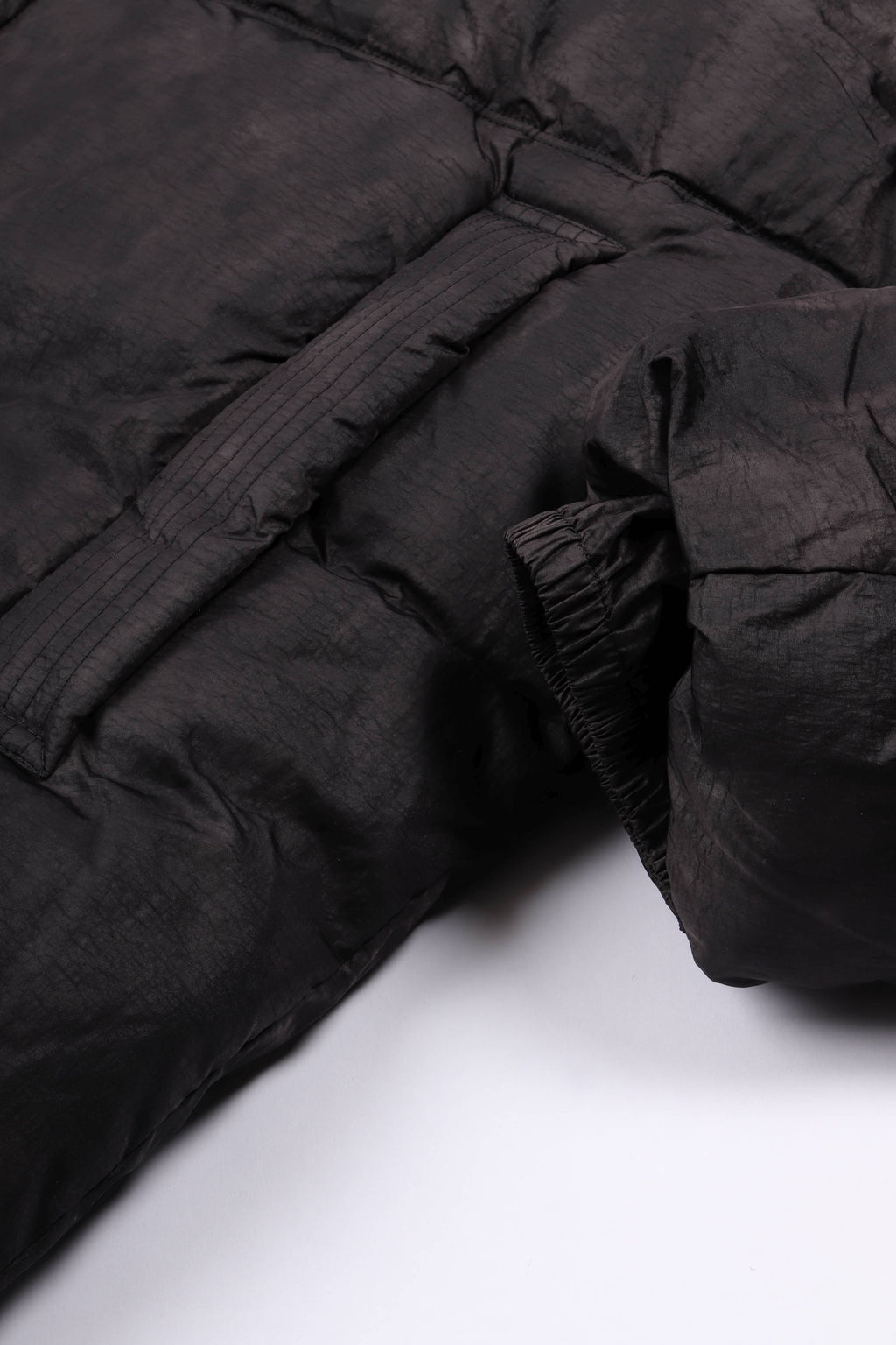 Logo puffer jacket black
