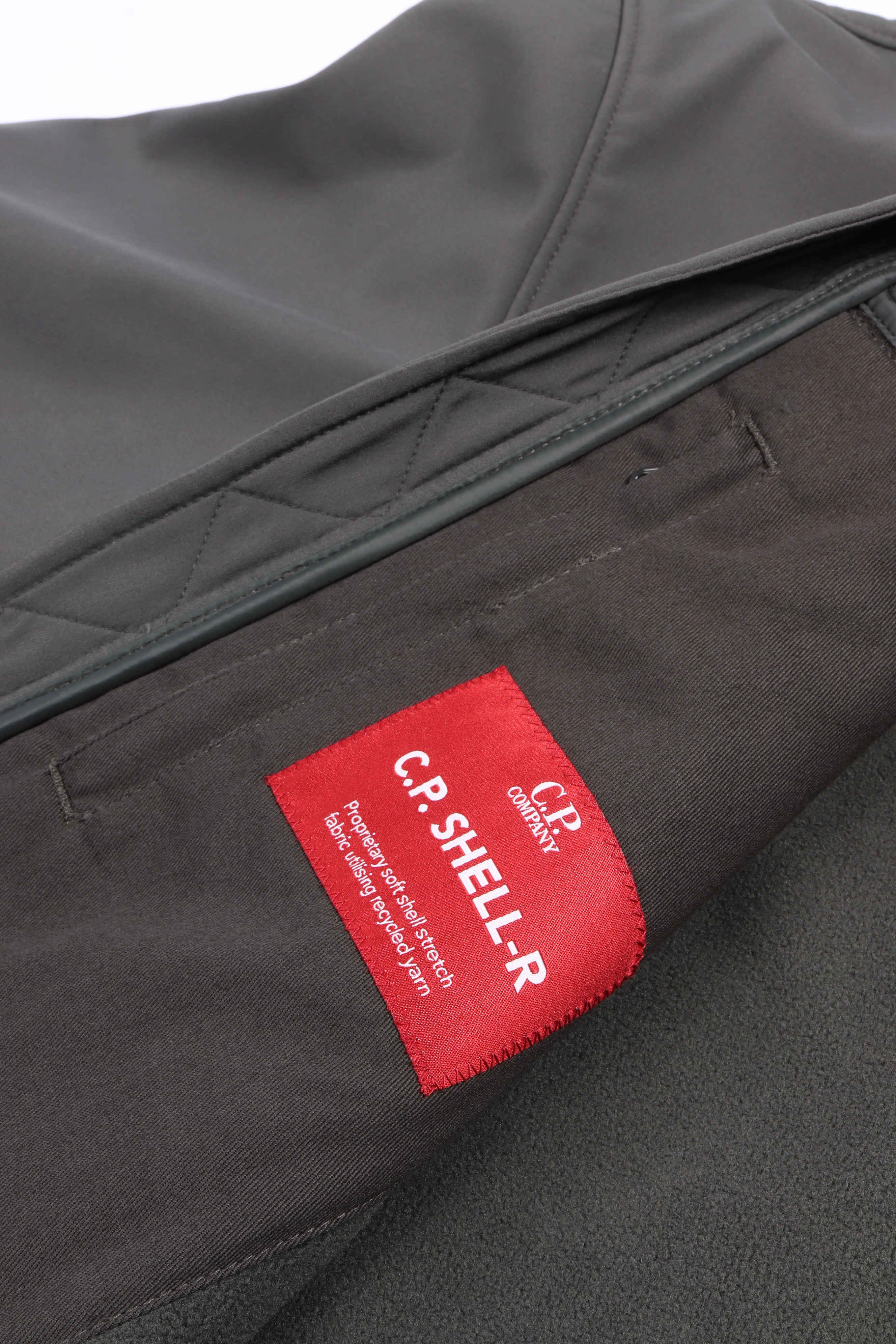 Cmow700a 978 - dark shado