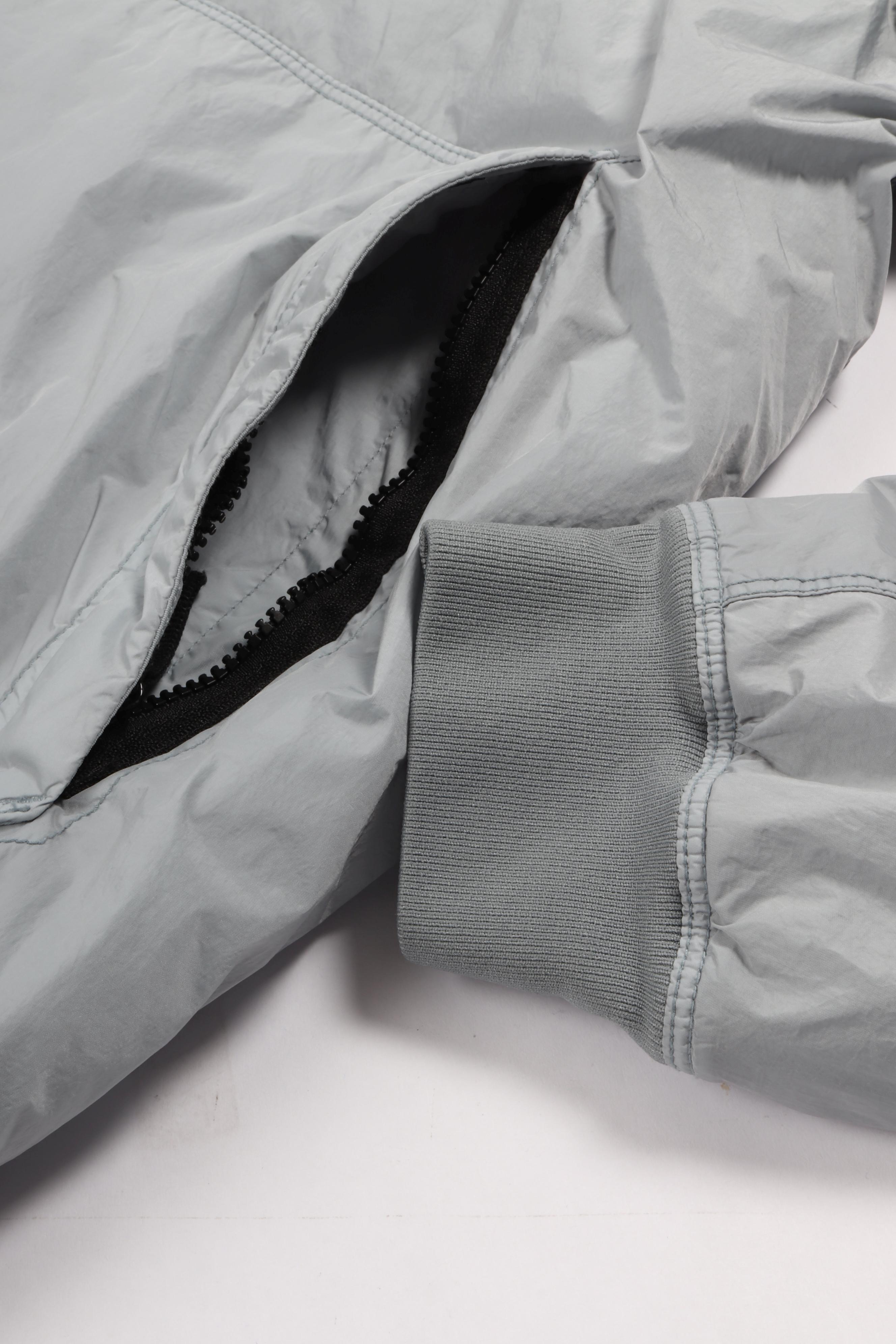 4100110 s0a23 v0049 - ash grey