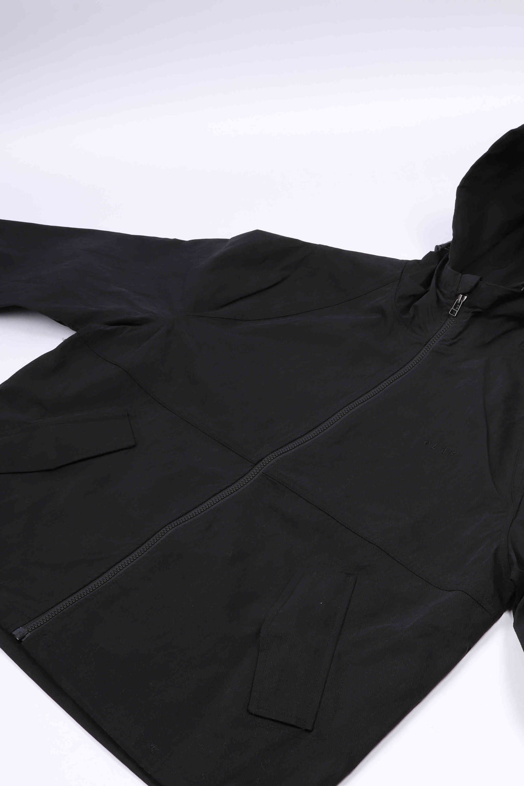 Technical twill windbreaker charcoal