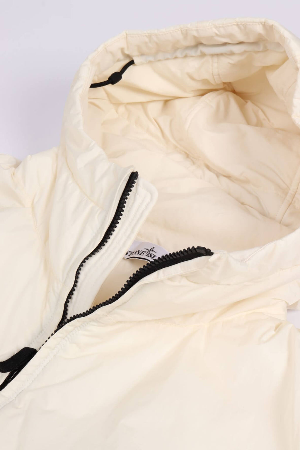 4100013 s0a23 v0093 - ivory