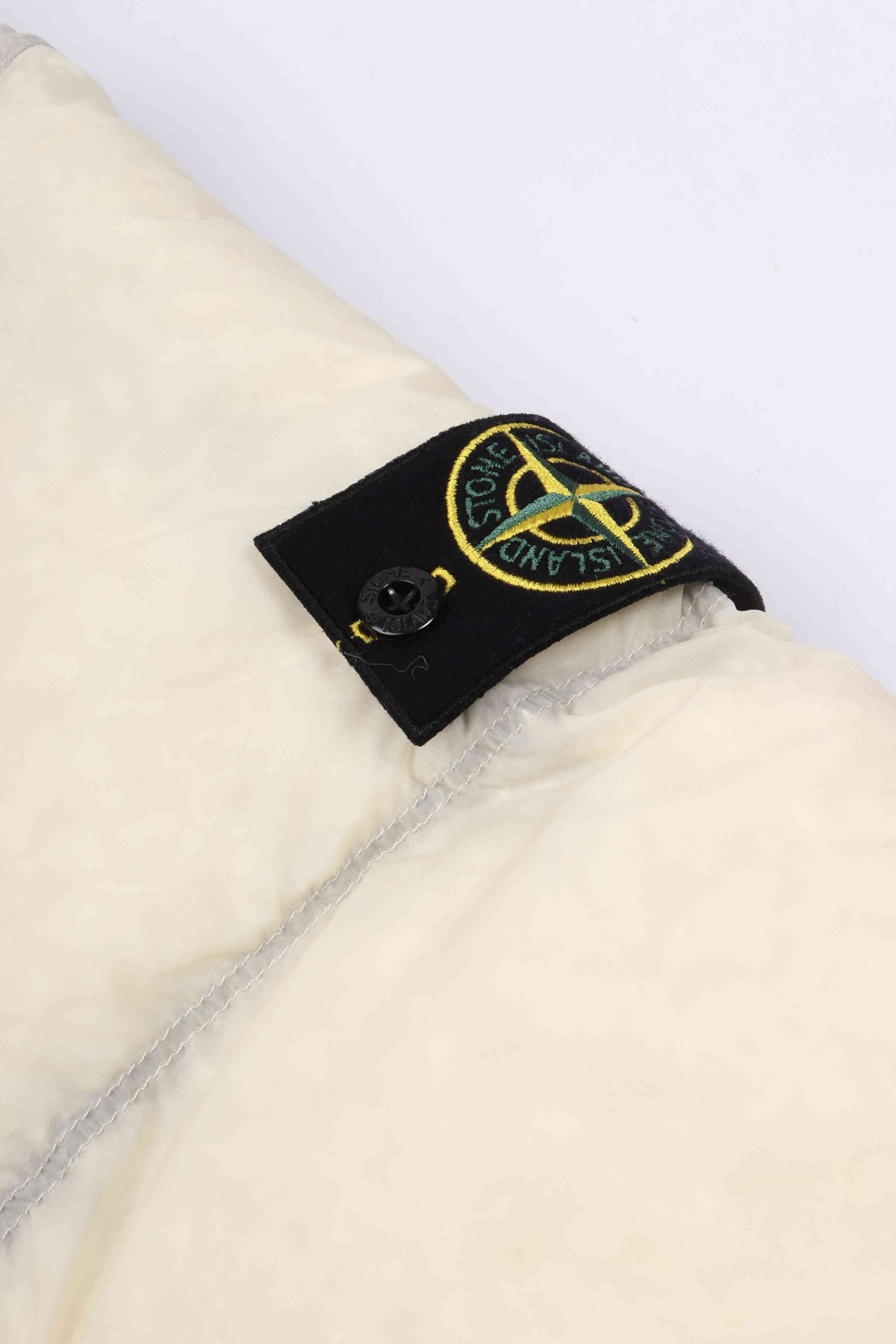 4100016 s0302 v0093 - ivory