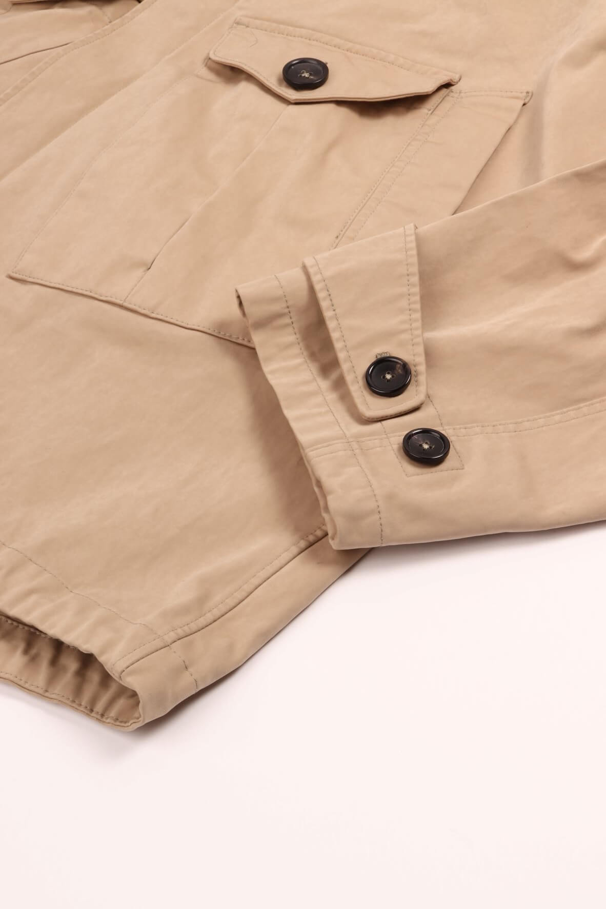 Tempest anorak almond