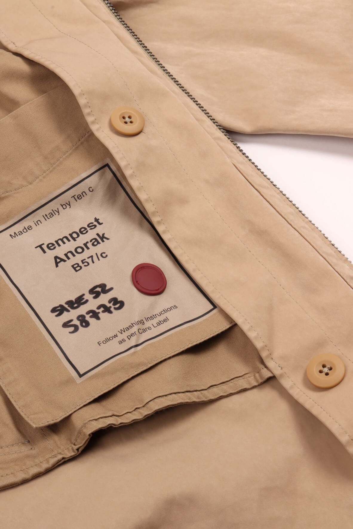 Tempest anorak almond
