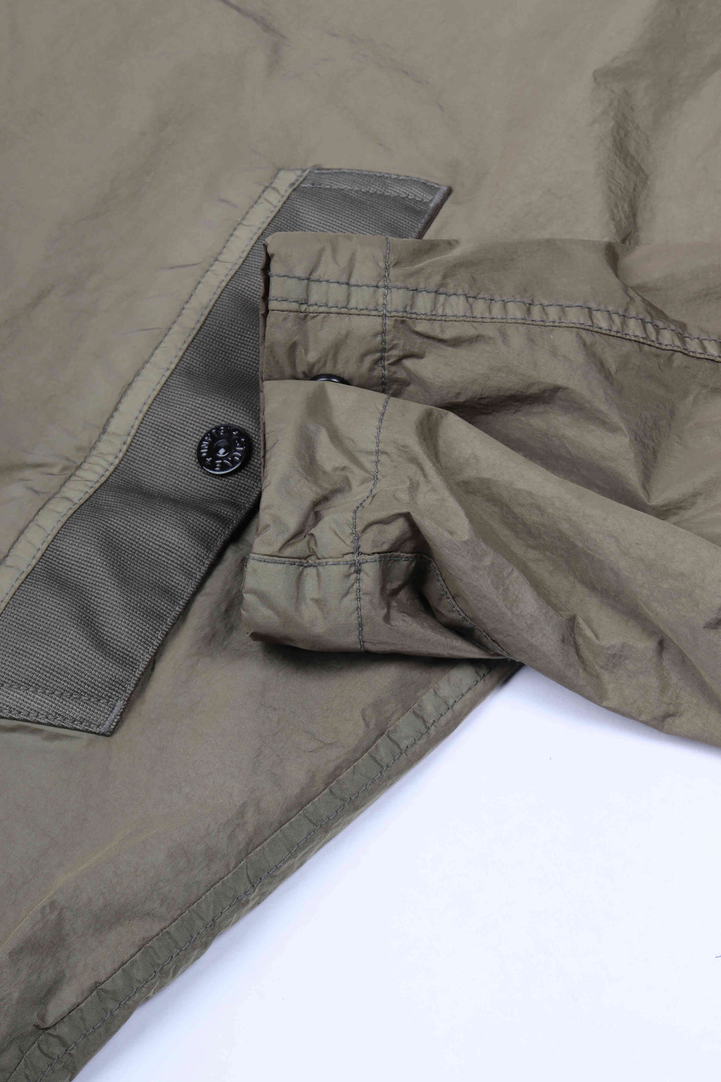 4100001 s0a23 v005g - military