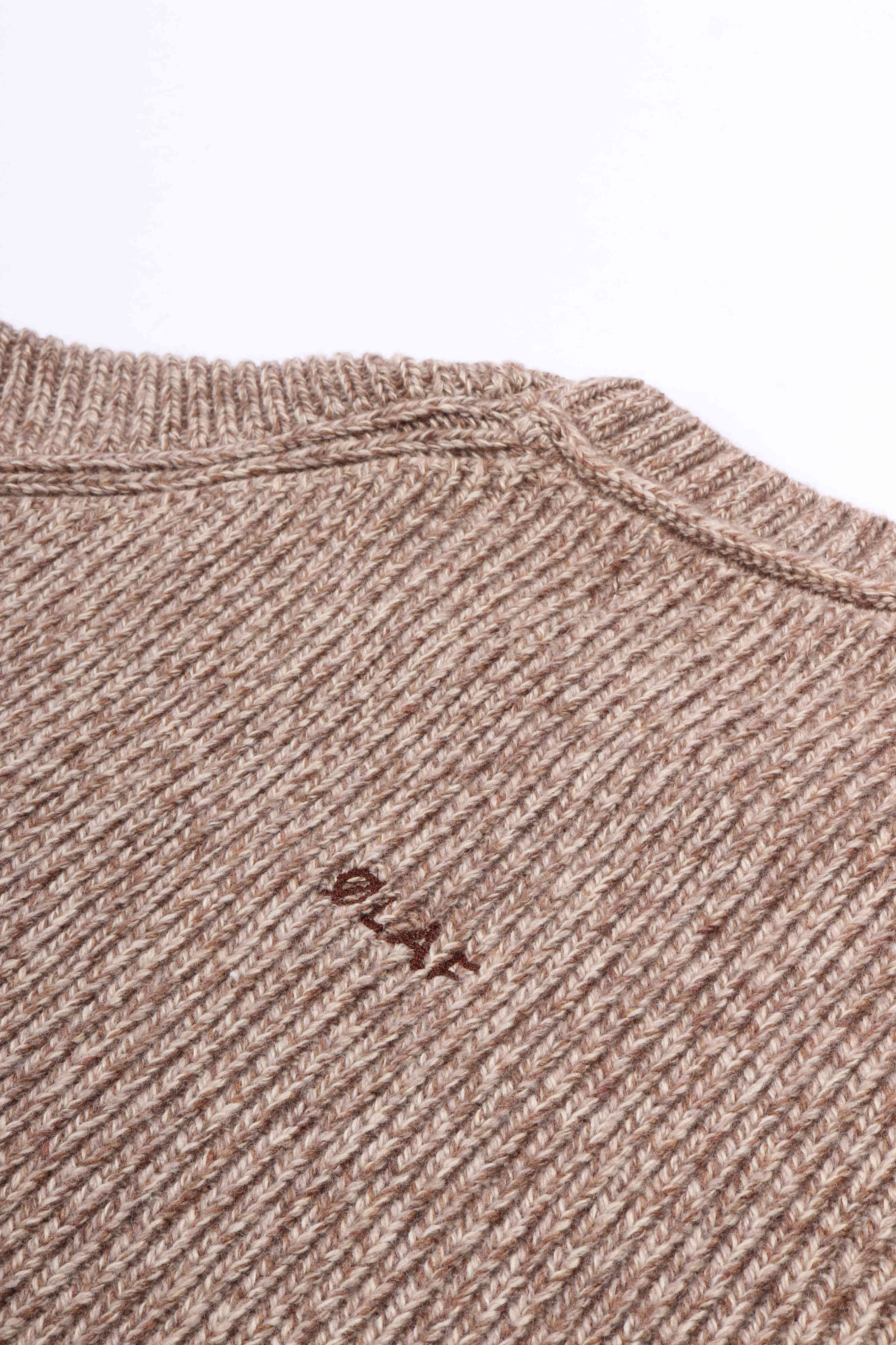 Ess. mel. knitted foxtrot