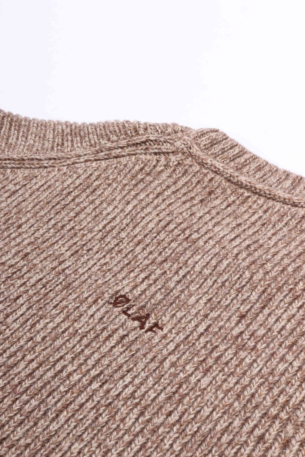 Ess. mel. knitted foxtrot