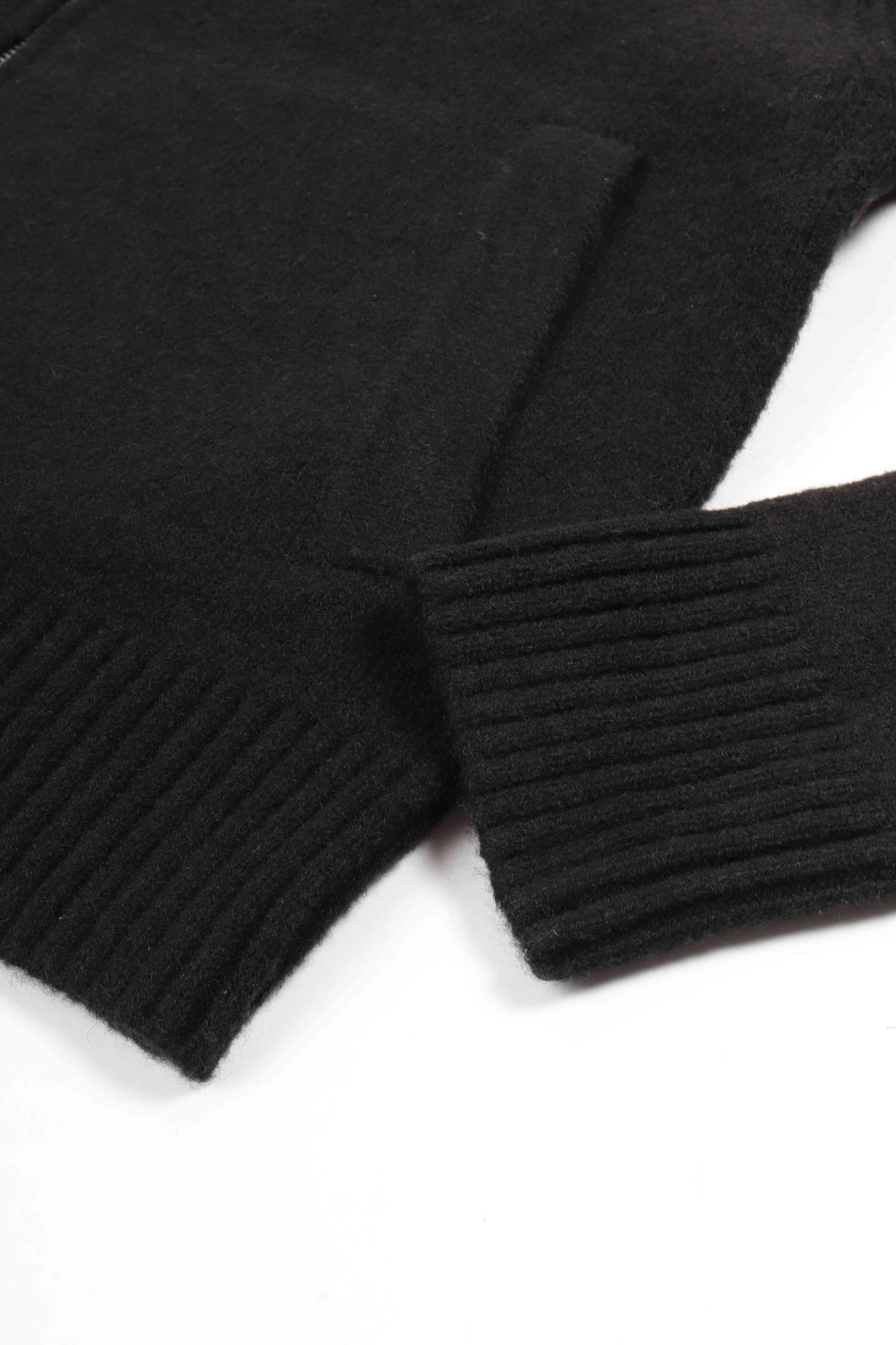 Zip thr. knitted black