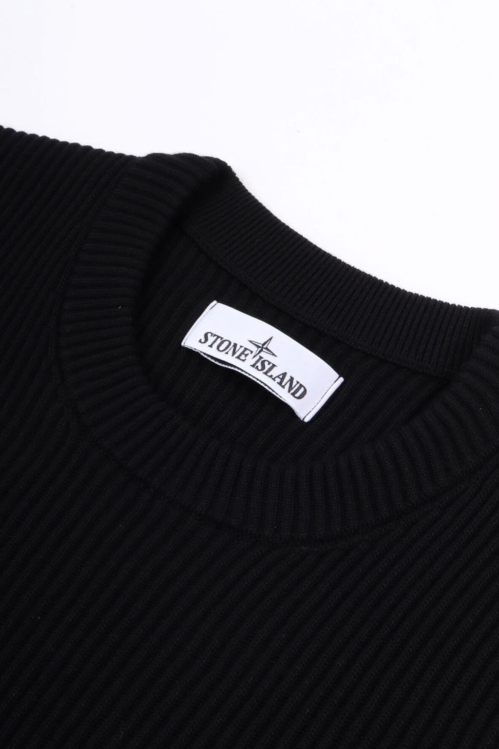 8115553c2 a0029 - black