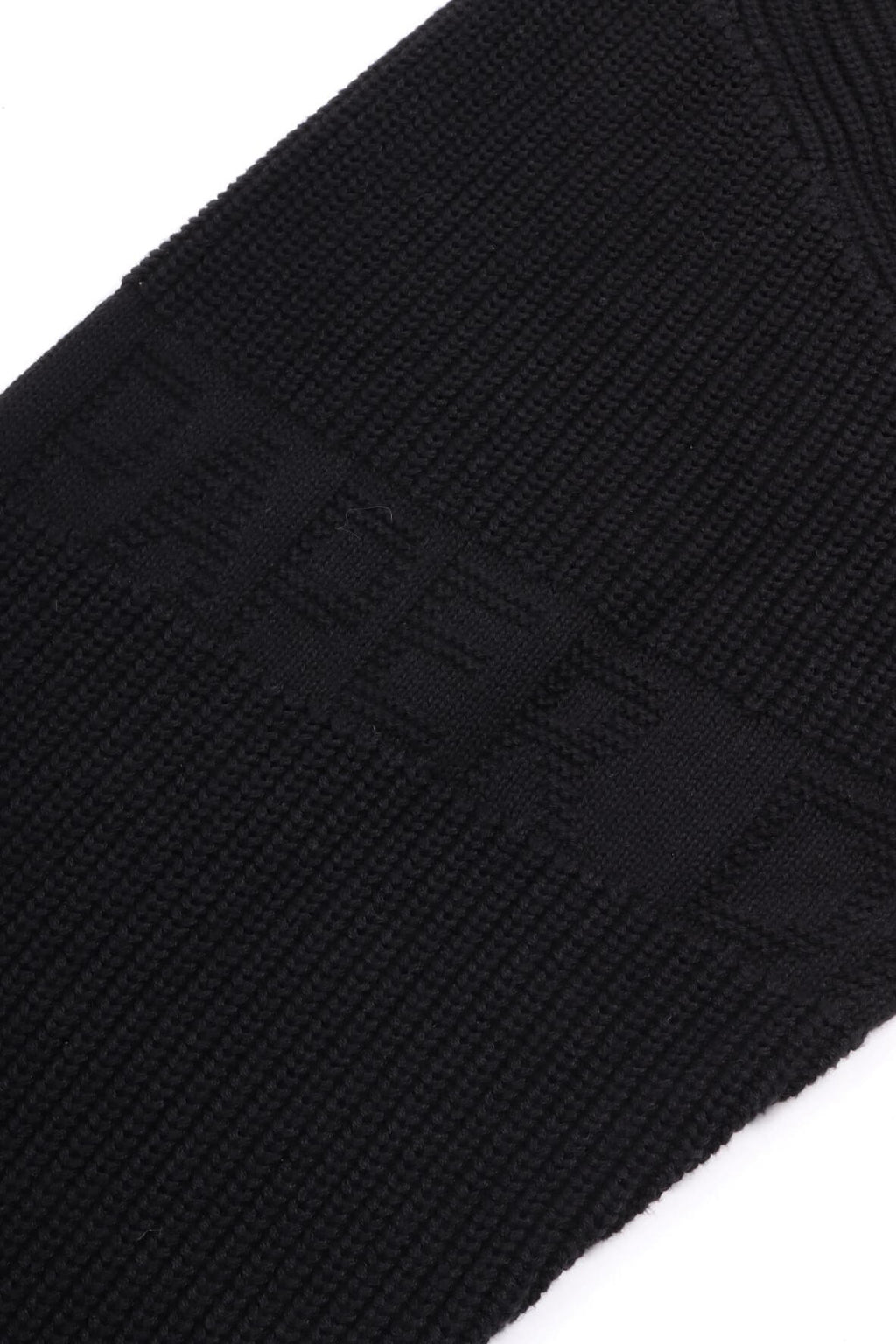Band knit sweater black