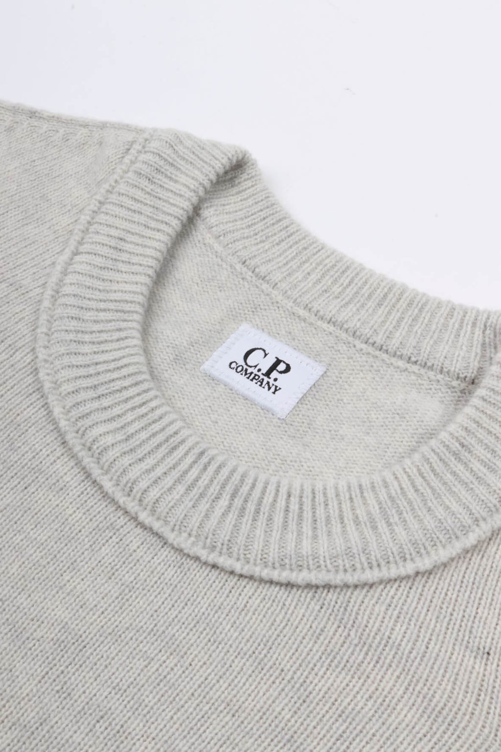 Cmkn047a m13 - off white