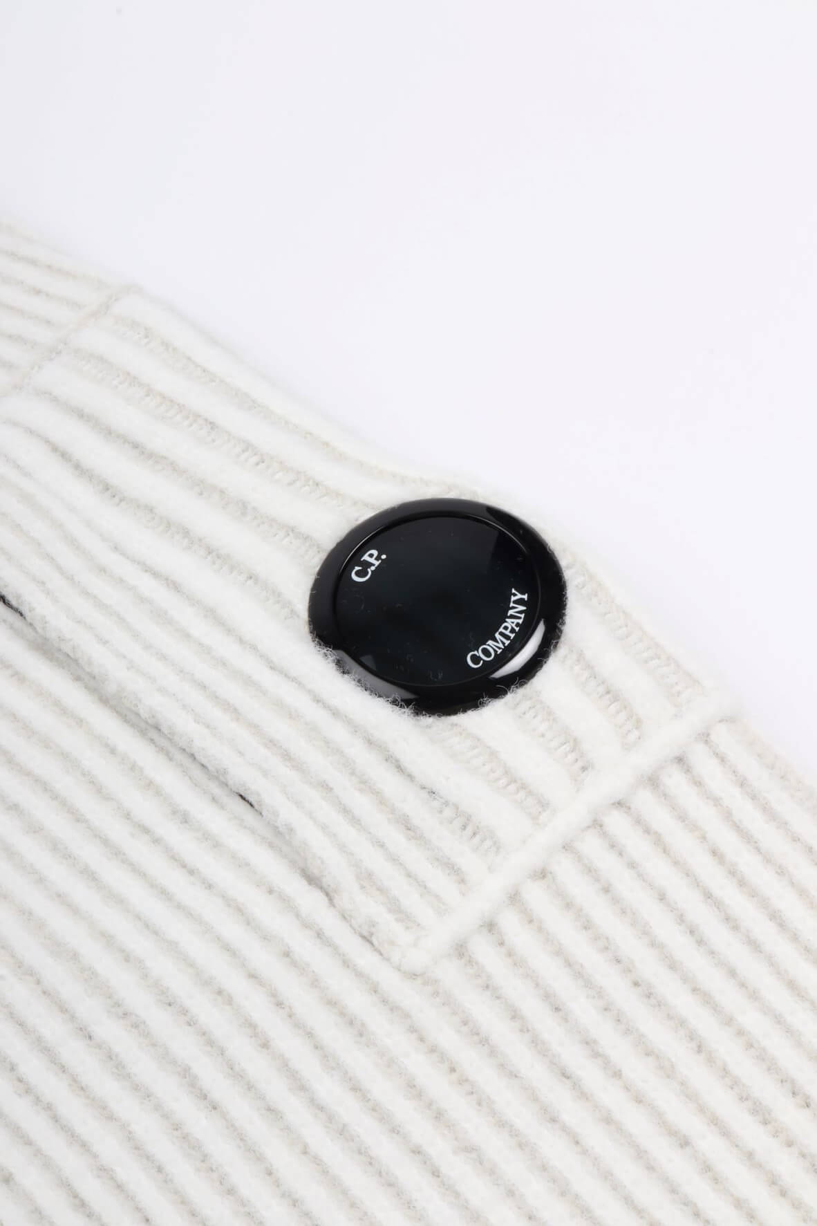 Cmkn212a m12 - white mela