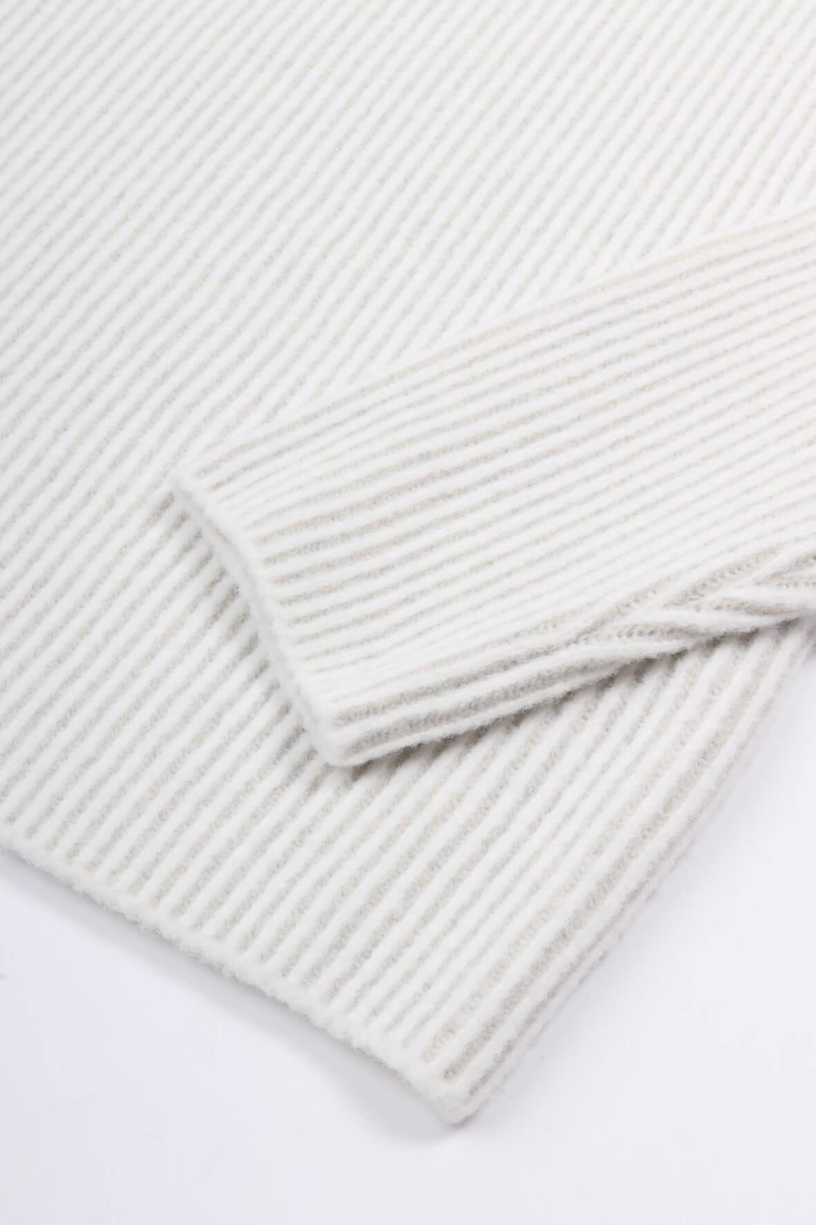Cmkn212a m12 - white mela