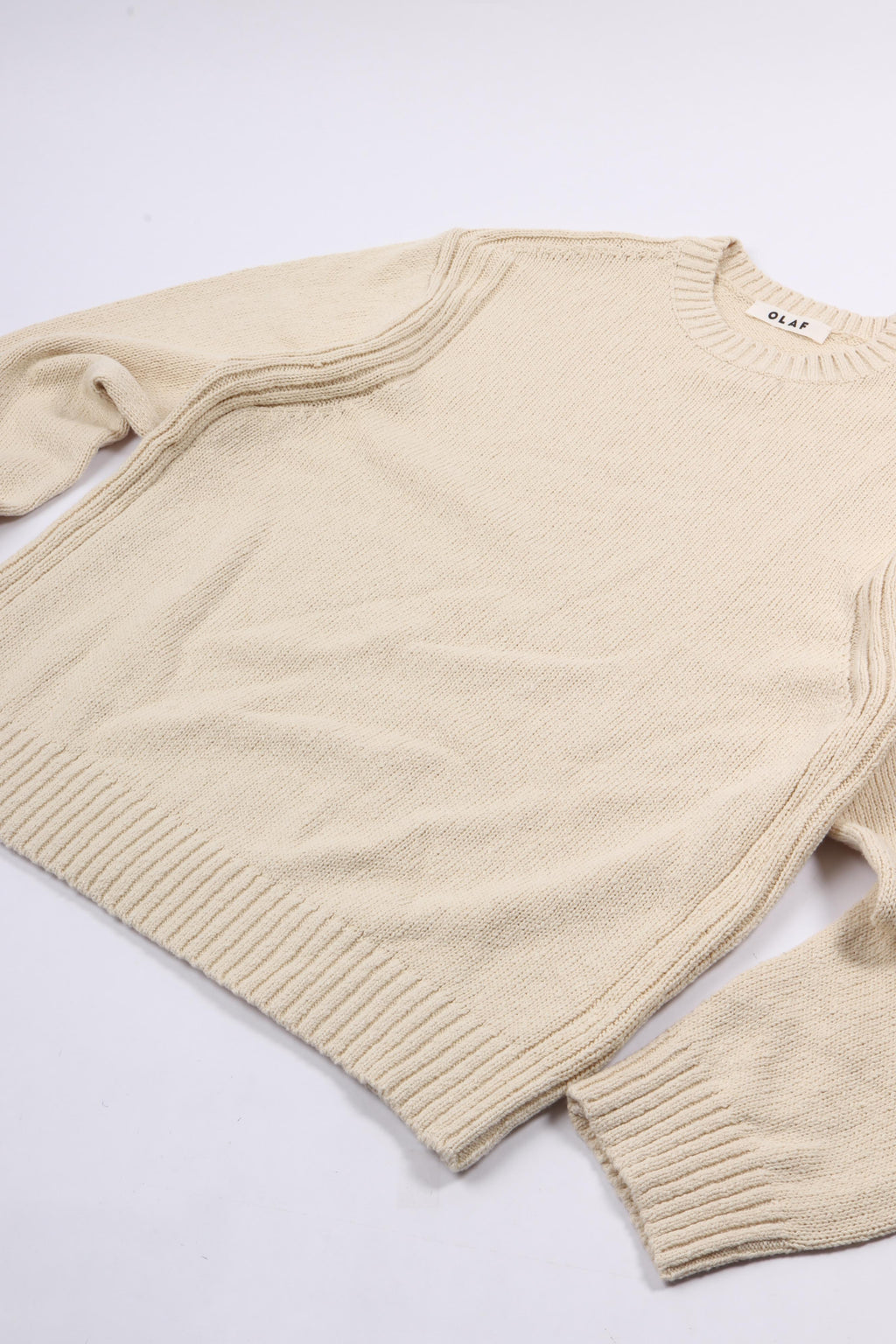 Essential knitted crewneck offwhite