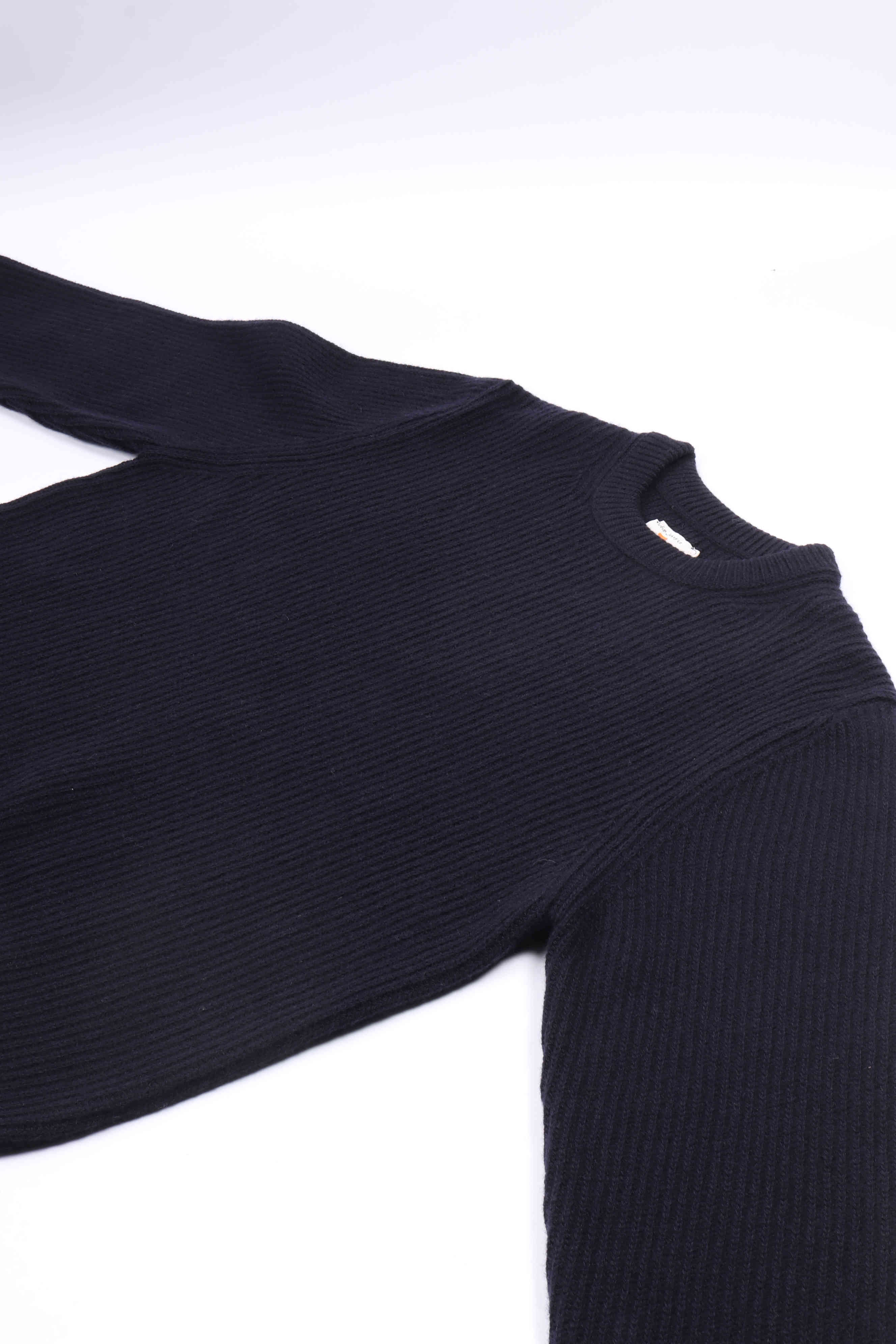 August rib navy