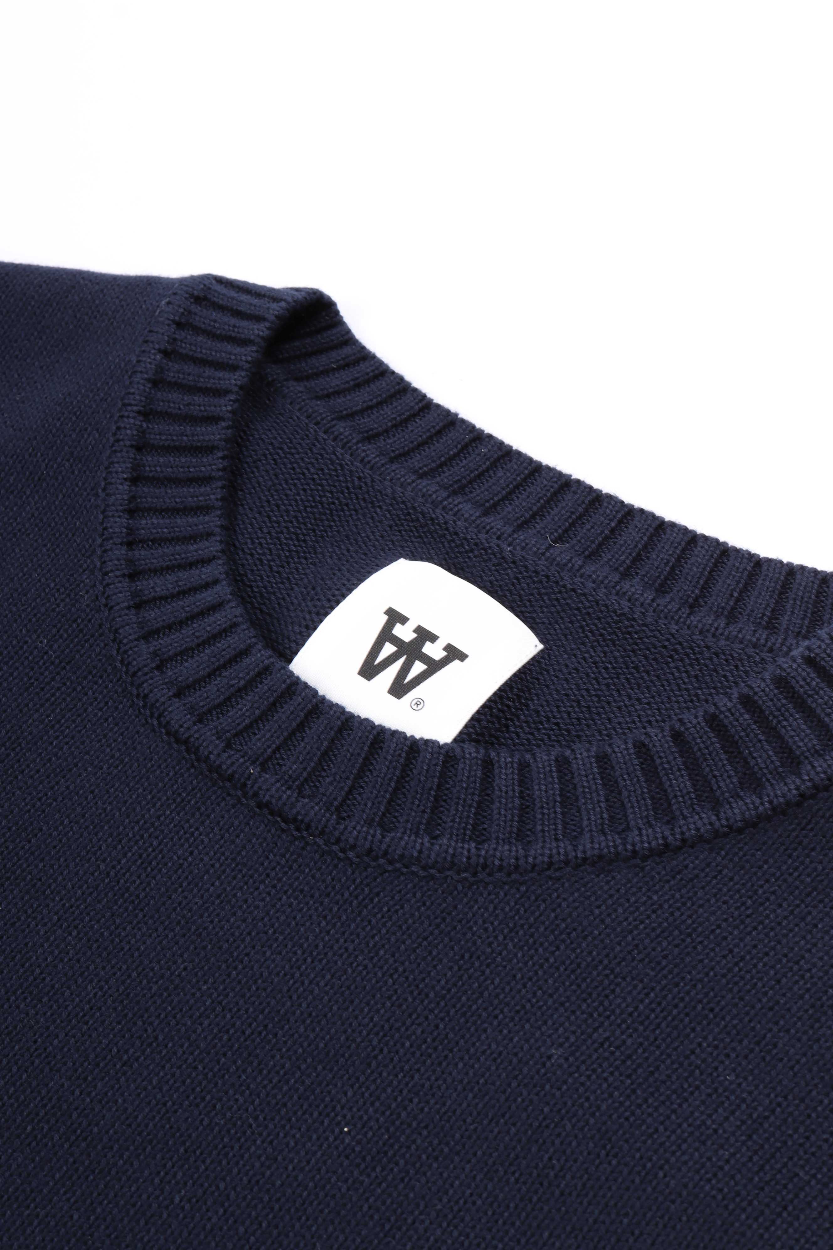 Tay dark navy