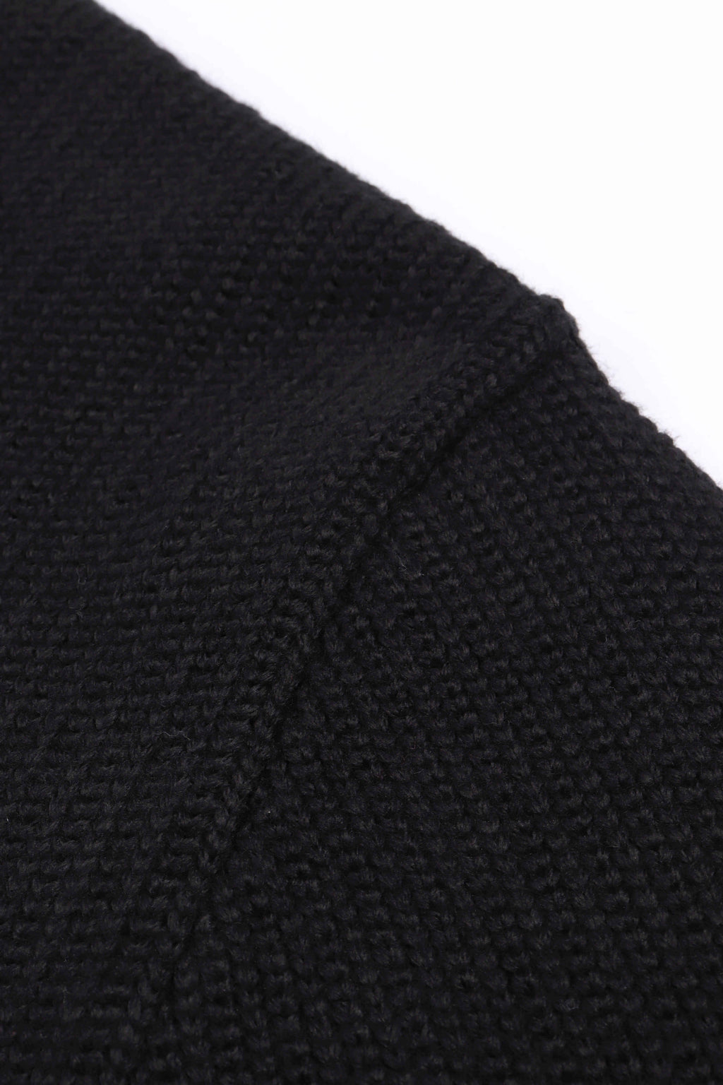 5100048 s00a2 v0029 - black