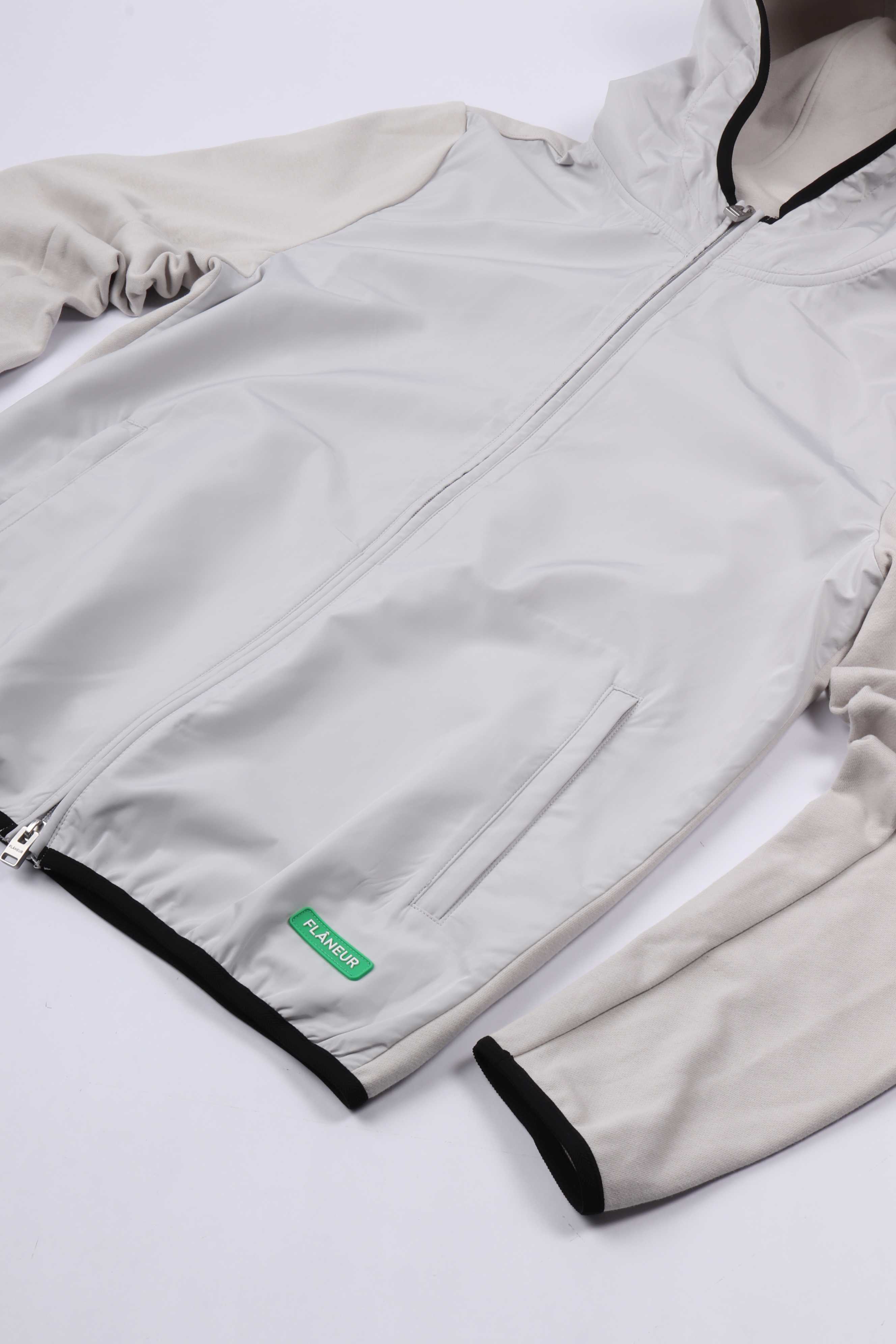 Badge tech zip up light grey