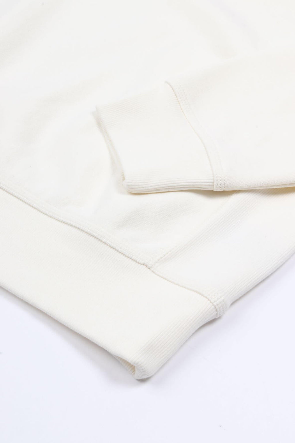 Half zip a-script wax