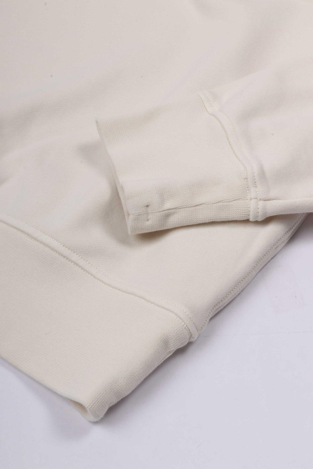 6100070 s0051 v0093 - ivory