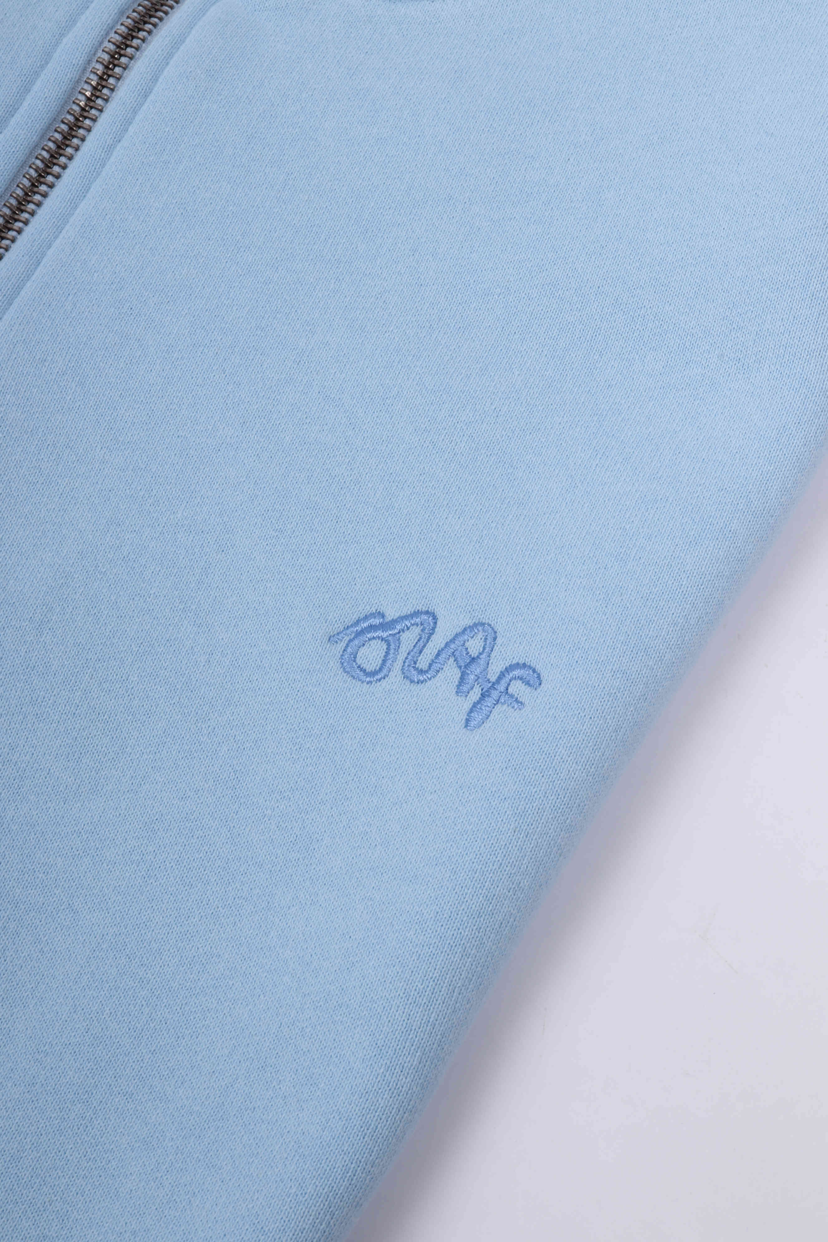 Signature zip mock open air
