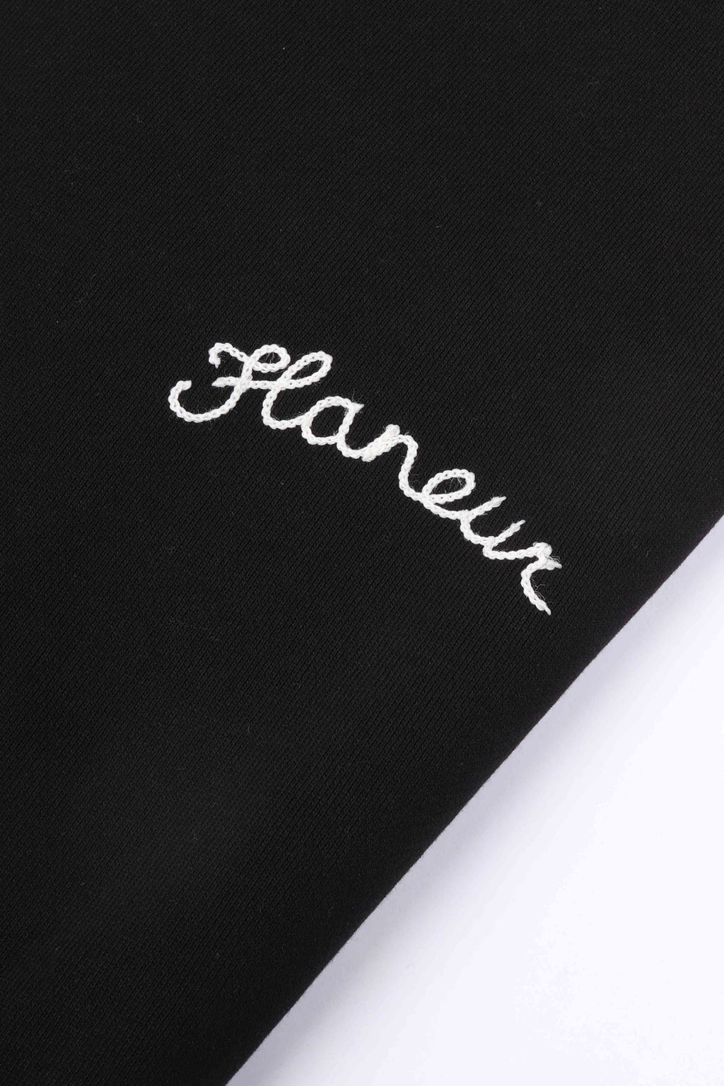 Signature zip up black